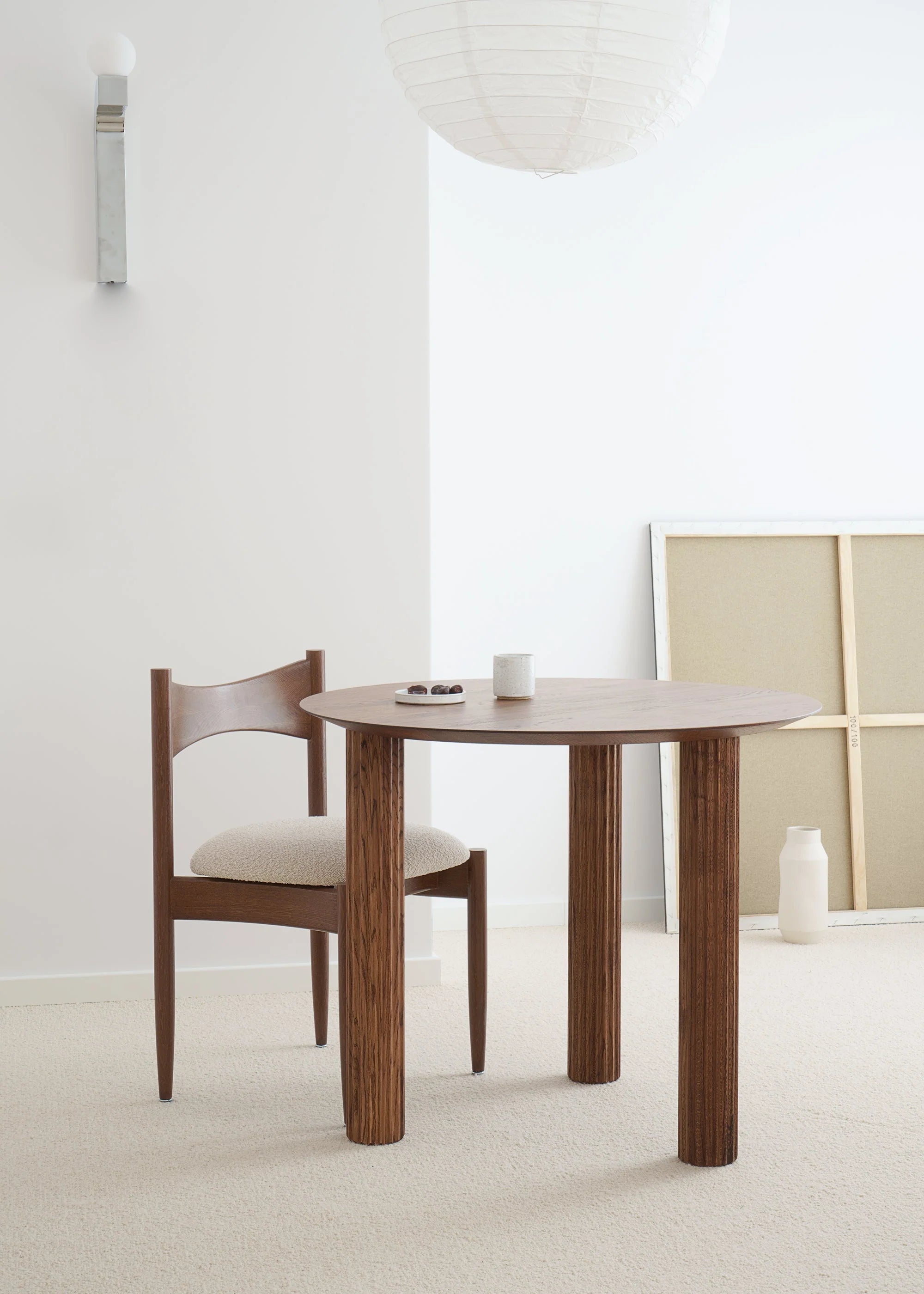 Round Table FILAR Black Ash Wood