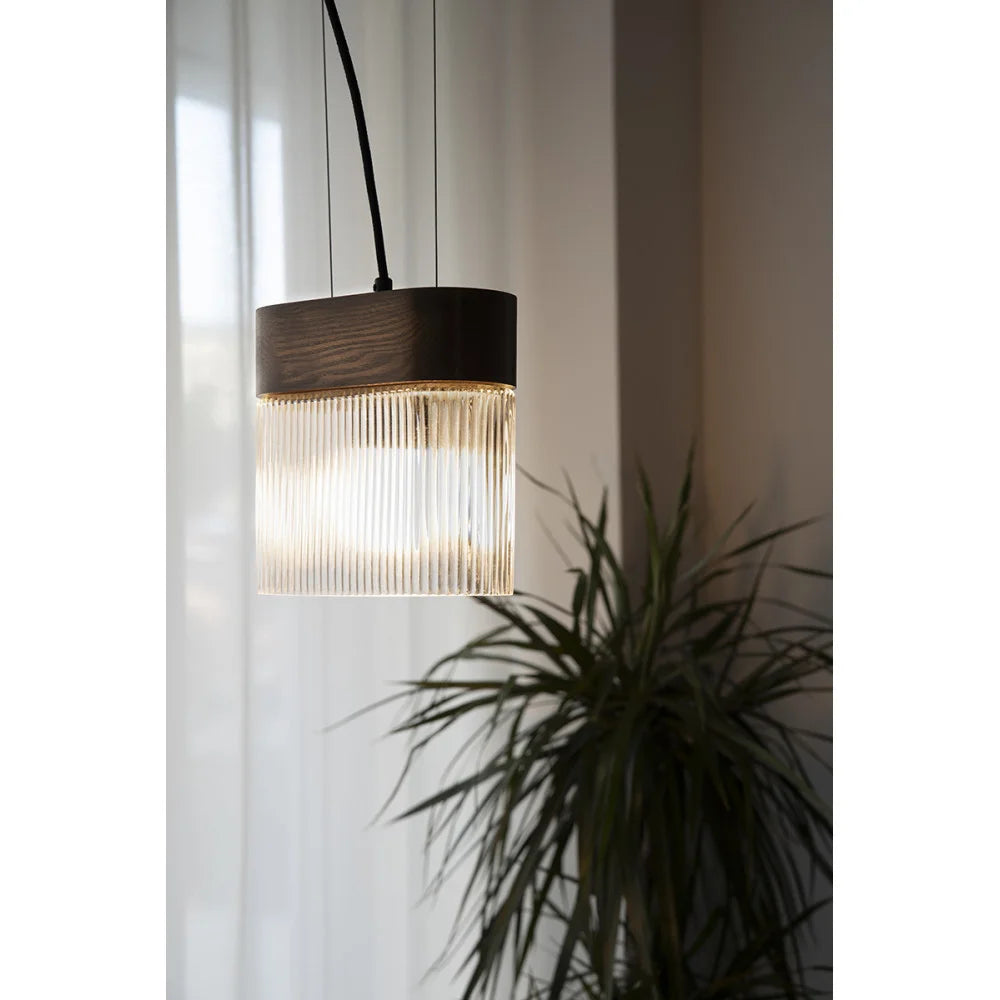 FLUMINA pendant lamp with ribbed glass and ash wood