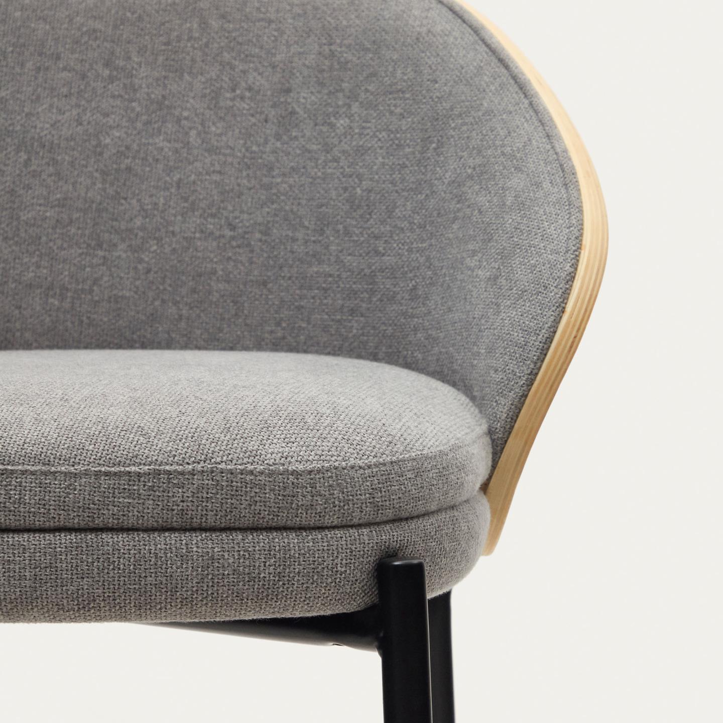 Krzesło barowe EAMY jasnoszary z jesionowym wykończeniem La Forma    Eye on Design