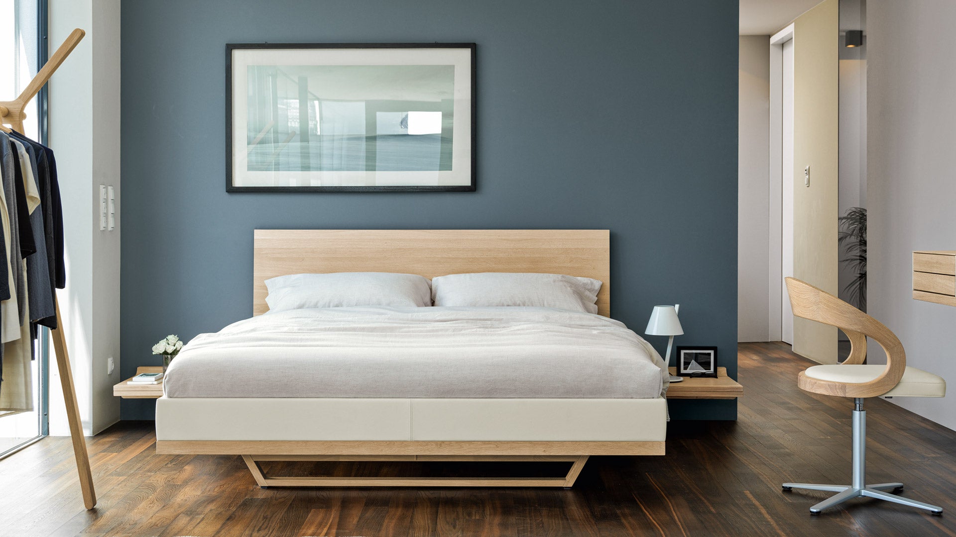 Stolní lampa LA PETITE bílá