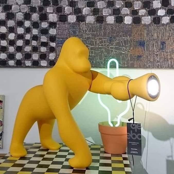 Lampa stołowa KONG biały Qeeboo    Eye on Design