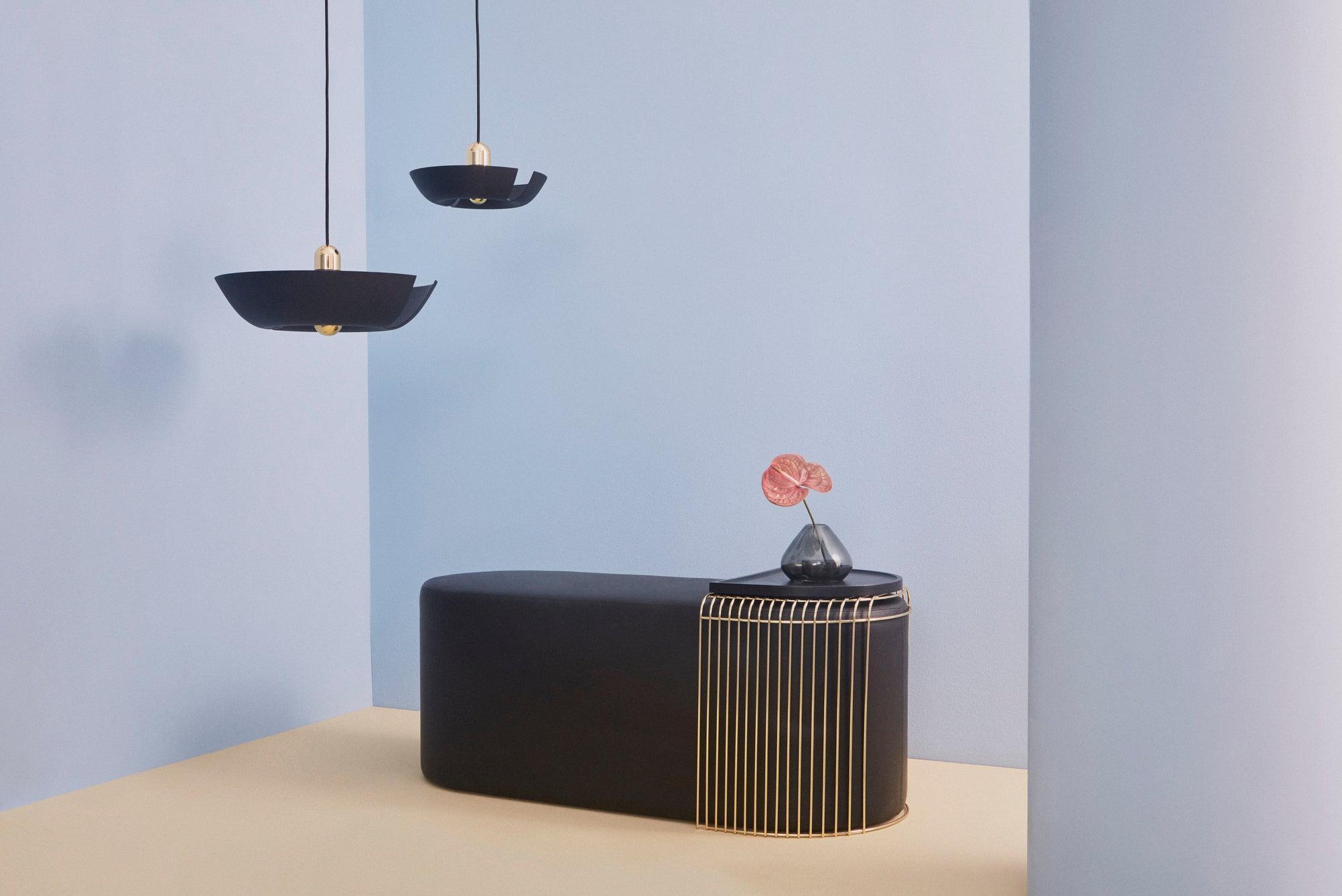 Lampa wisząca CYCNUS czarny AYTM    Eye on Design