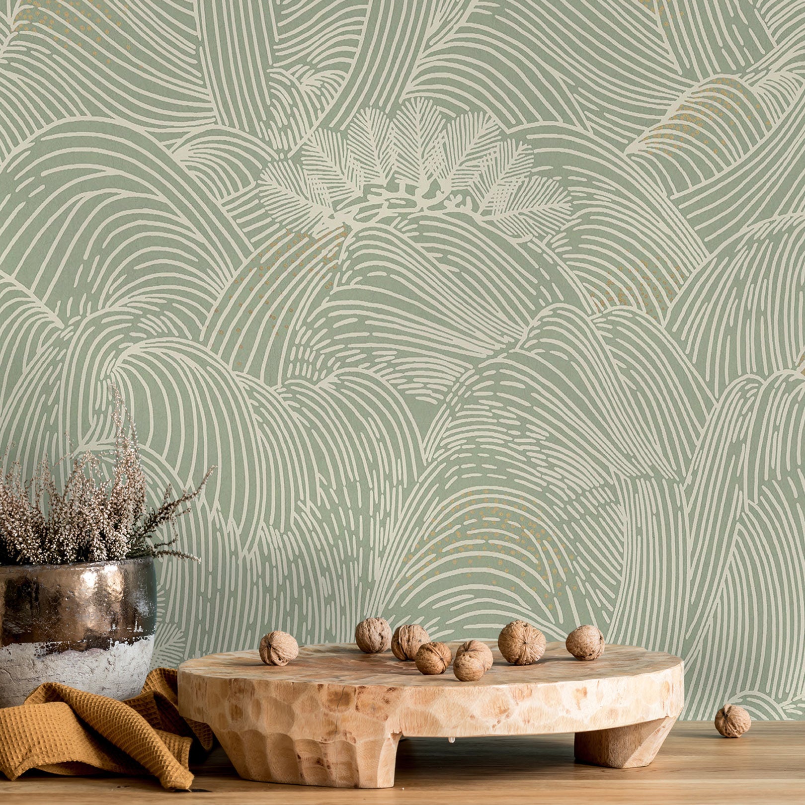 Strukturovaná tapeta s abstraktním vzorem vln MARÉE HAUTE - ZELENÁ
