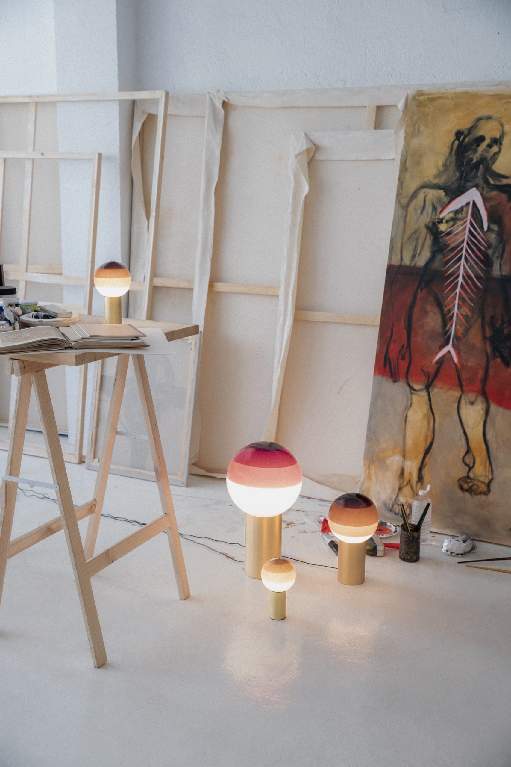 Burgundy DIPPING Table Lamp with Gold Base