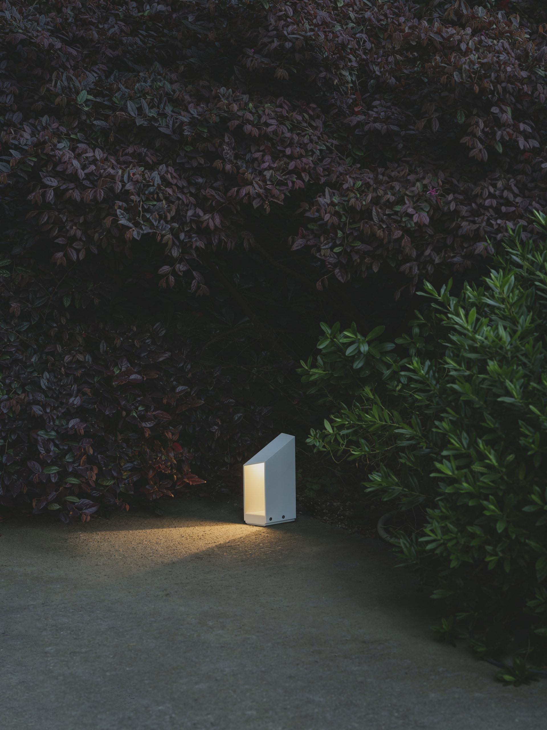 Outdoor lamp DOMUS white