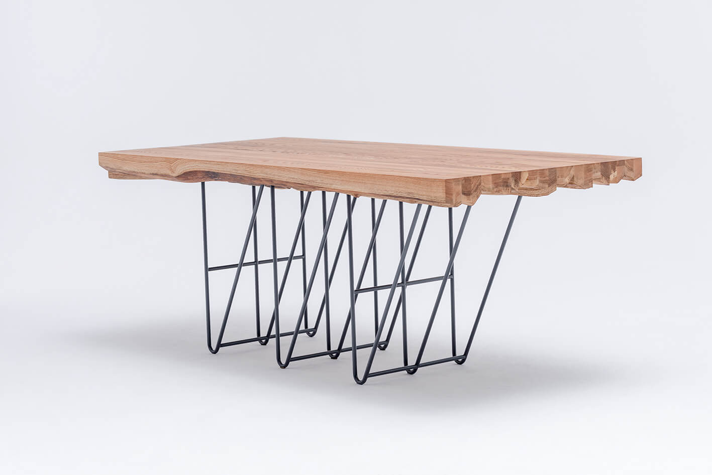 Stół MASIV dąb ze stalową podstawą