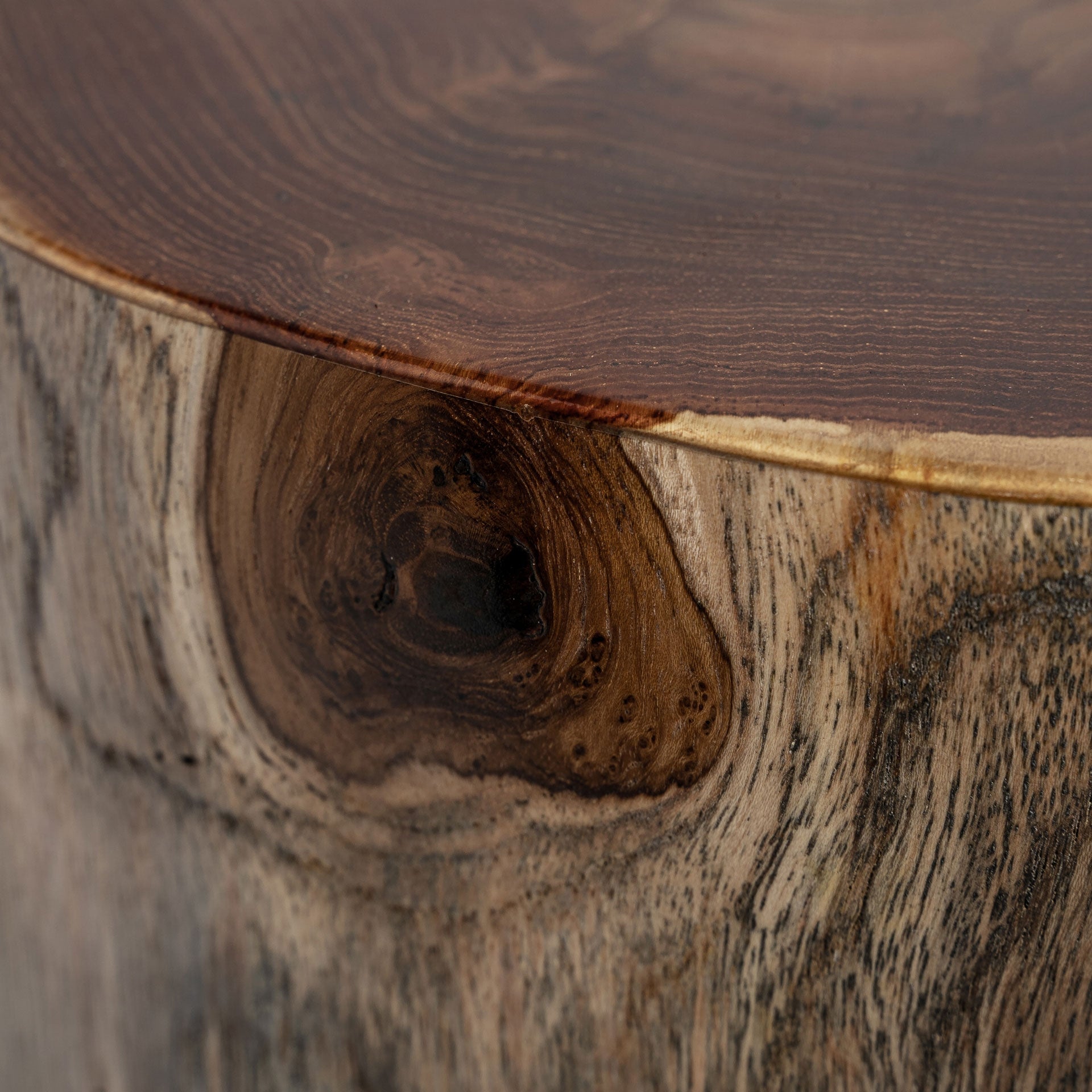 BITCHE Side Table Suar Wood