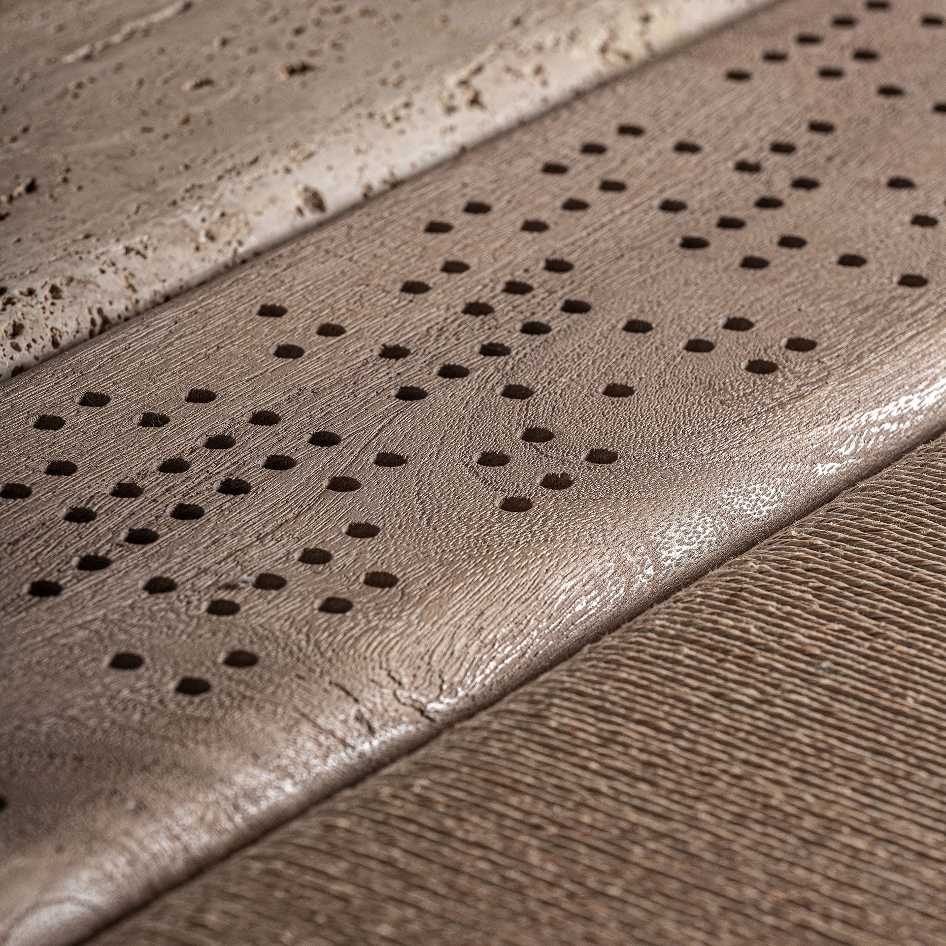 JACQUARD Side Table in Mango Wood with Marble