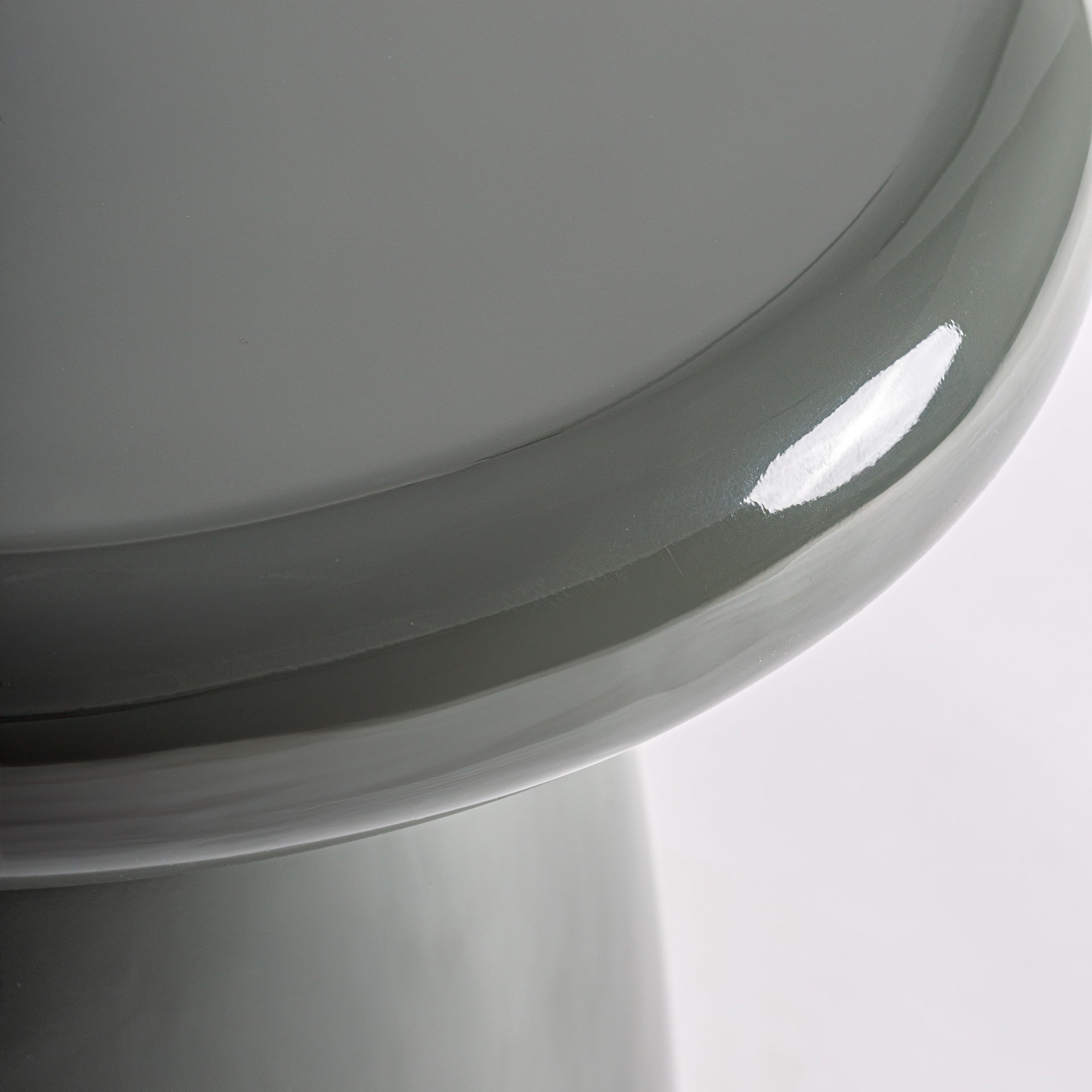 Boční stolek MERES šalvějový