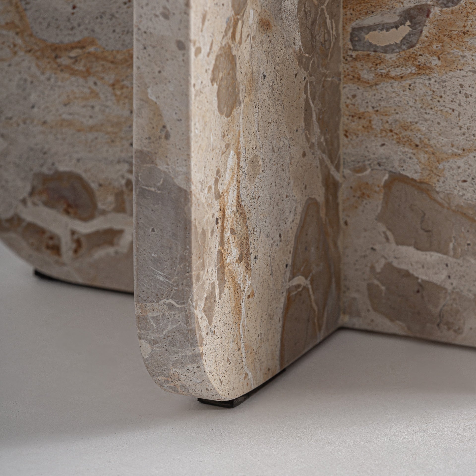 SWALMEN Side Table Beige Marble