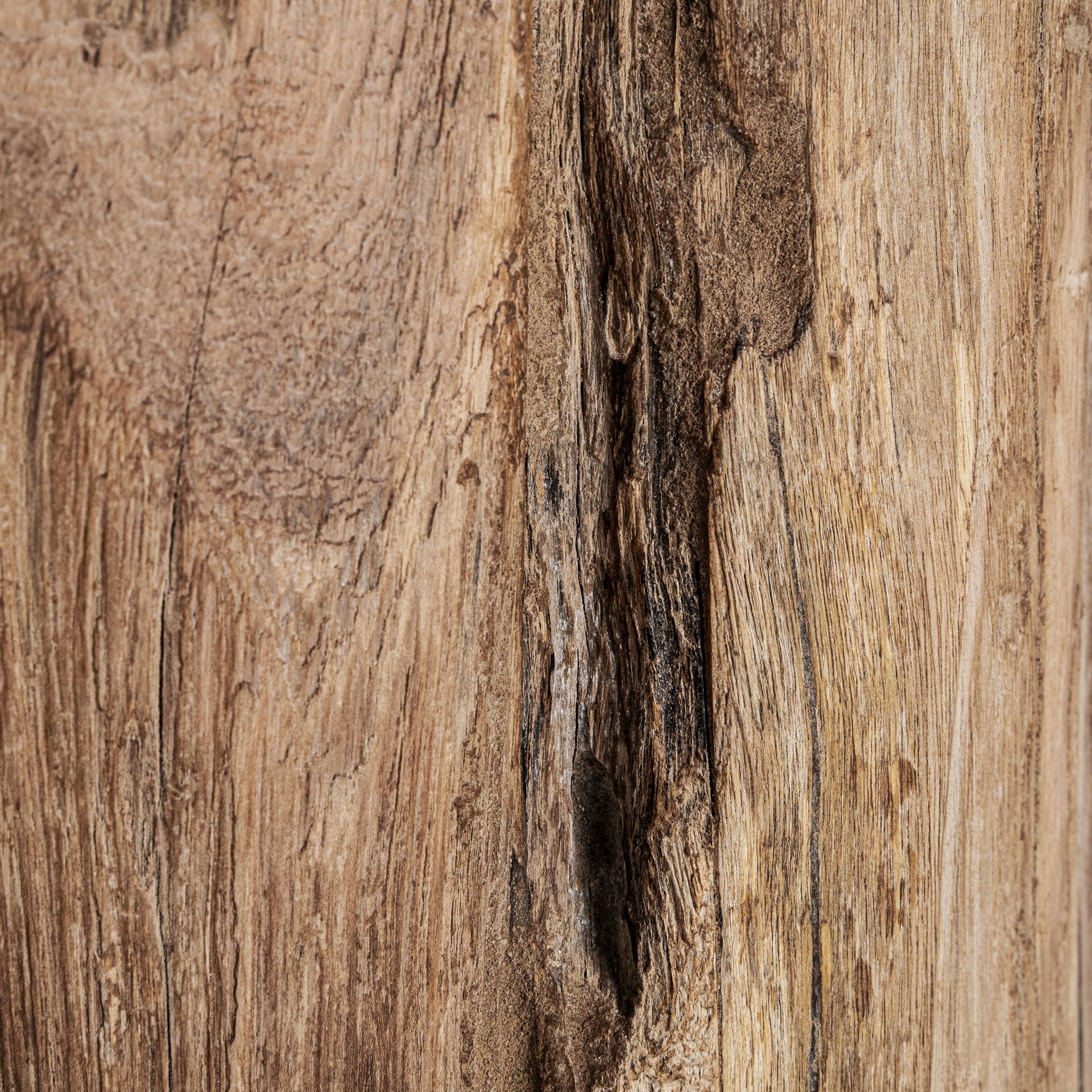 Konferenční stolek ERLOY z recyklovaného teakového dřeva