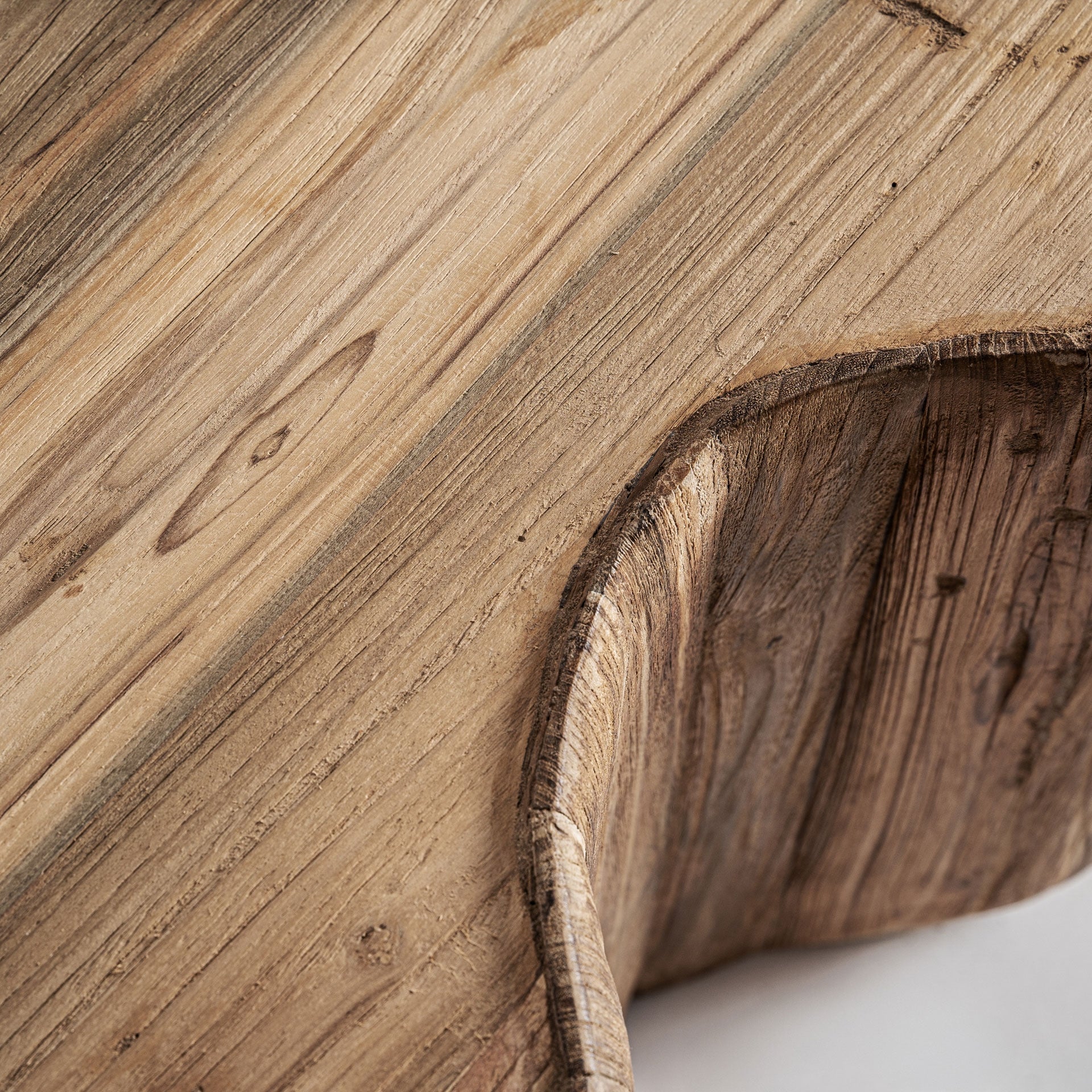 Konferenční stolek ERLOY z recyklovaného teakového dřeva