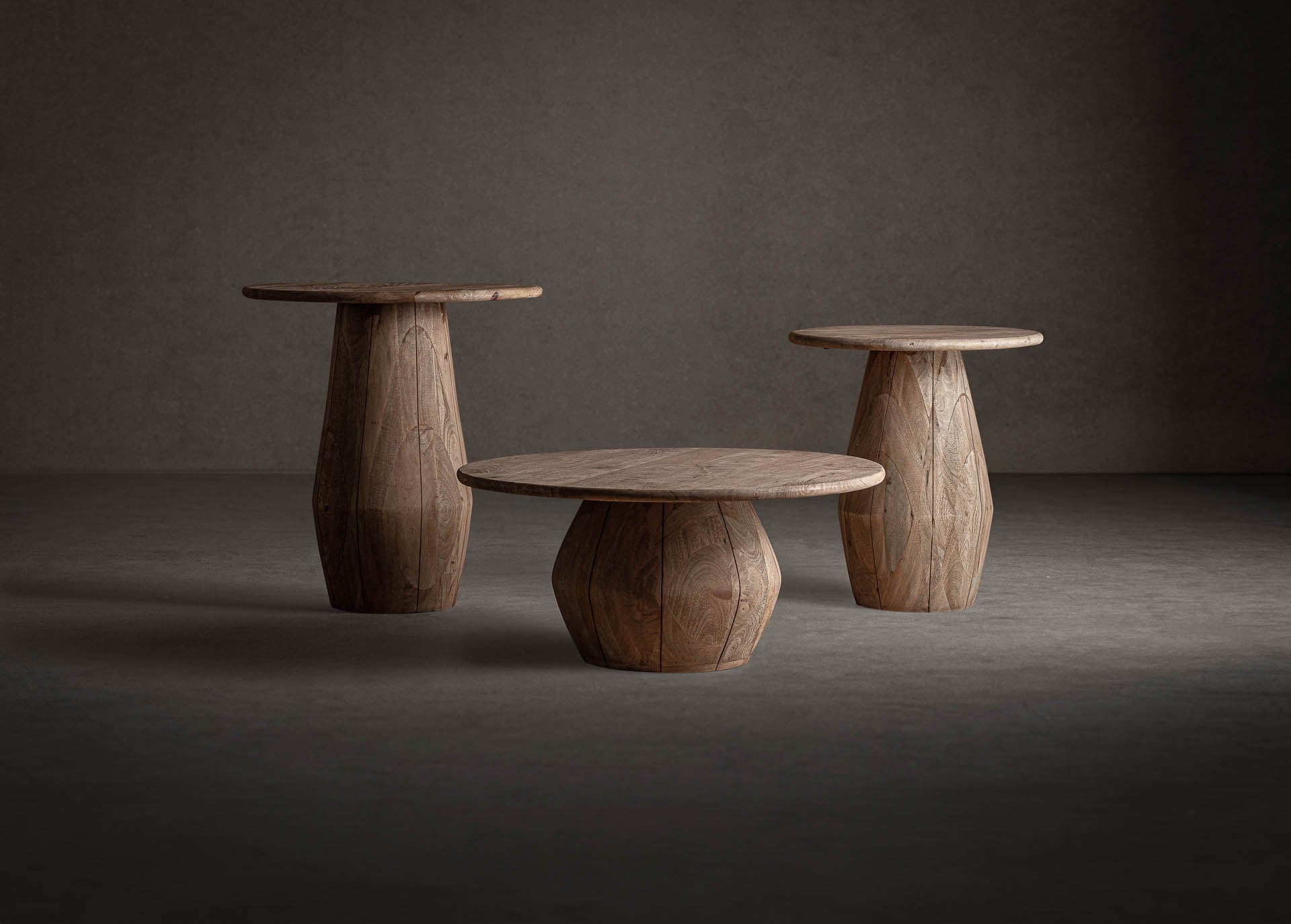 Kulatý konferenční stolek JACQUARD z mangového dřeva