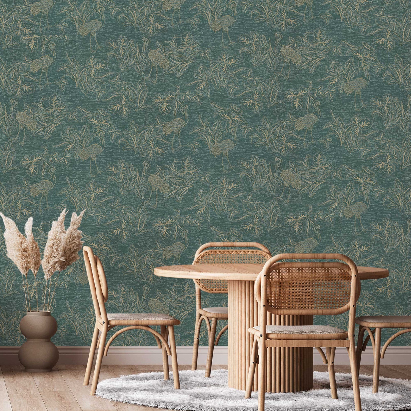 Structural wallpaper with a plant and animal motif MIRADOR - CYPRÈS/DORÉ green with gold