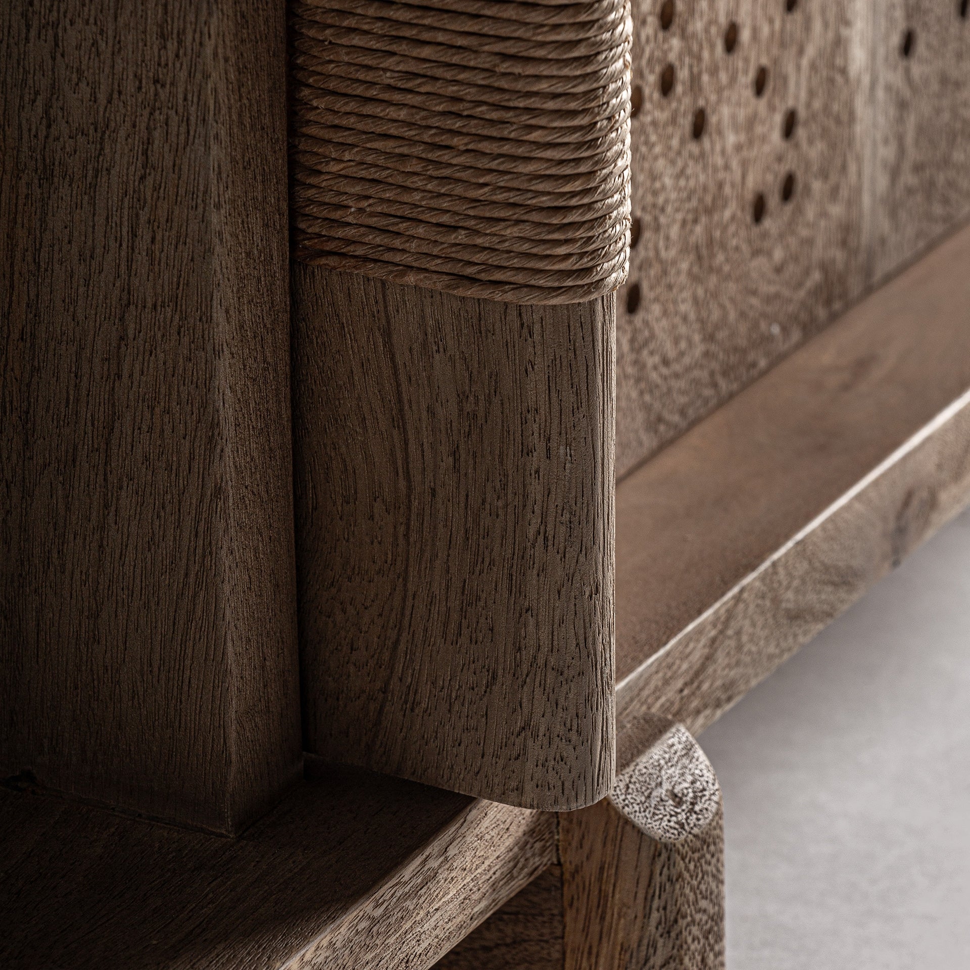 Televizní stolek JACQUARD mango dřevo