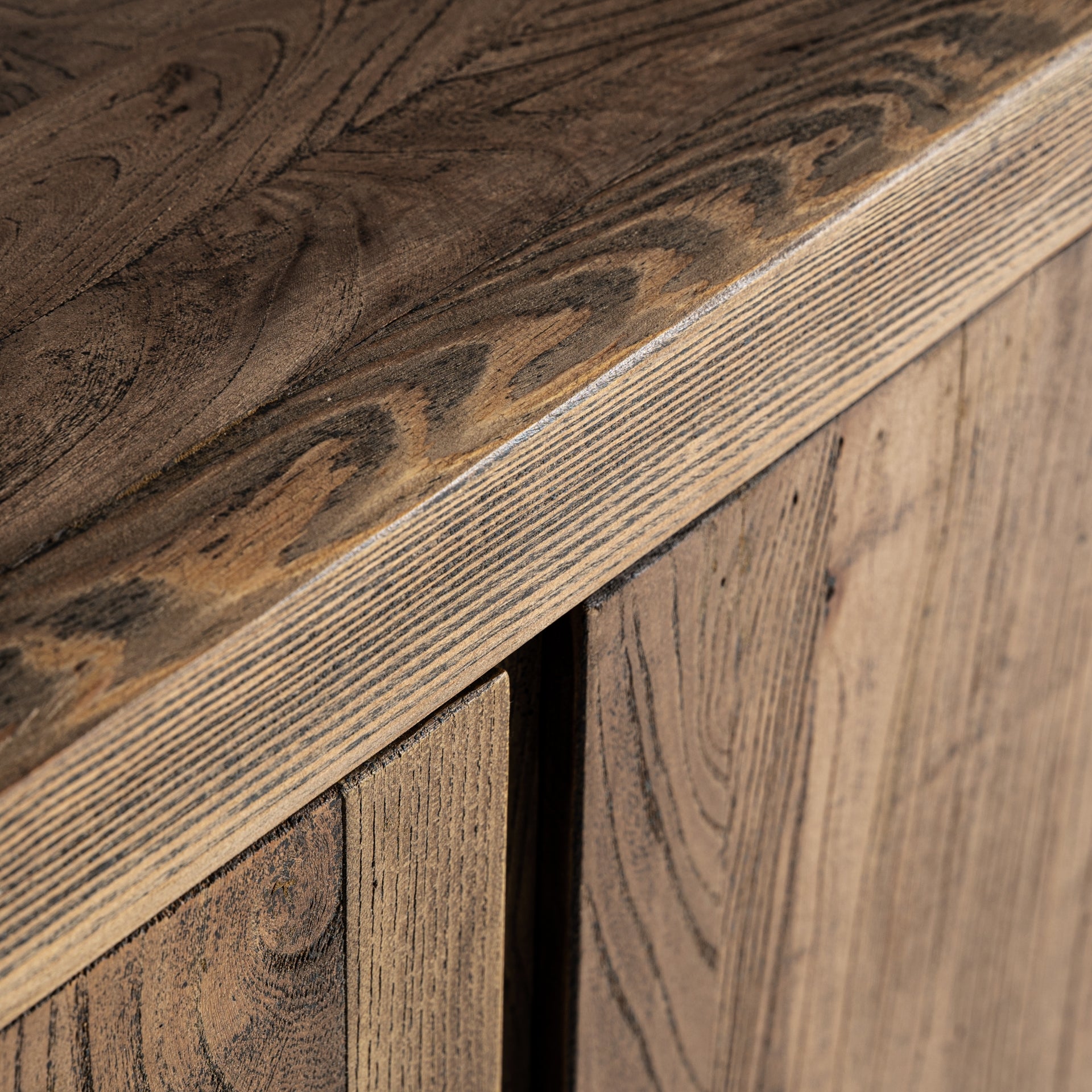 Televizní stolek NORVIK z ořechového dřeva