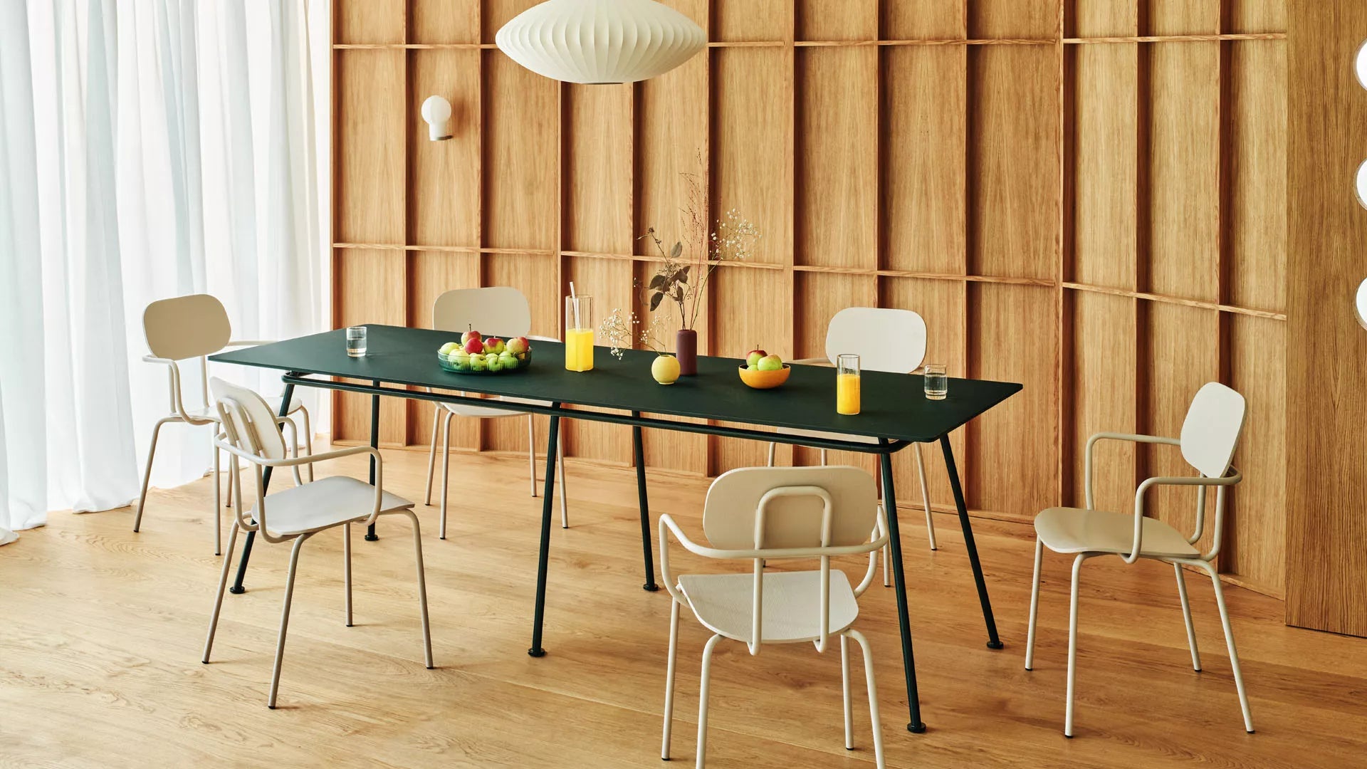 Stůl NOVÁ ŠKOLNÍ LAVICE s mediaboxem EU