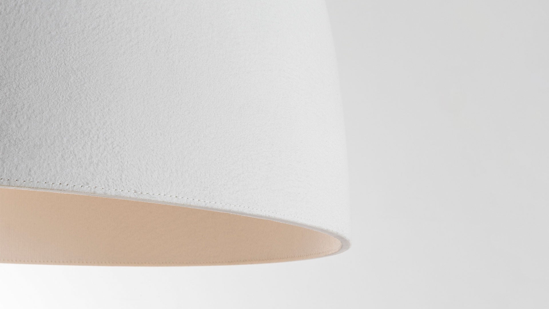 NUR ACOUSTIC pendant lamp white