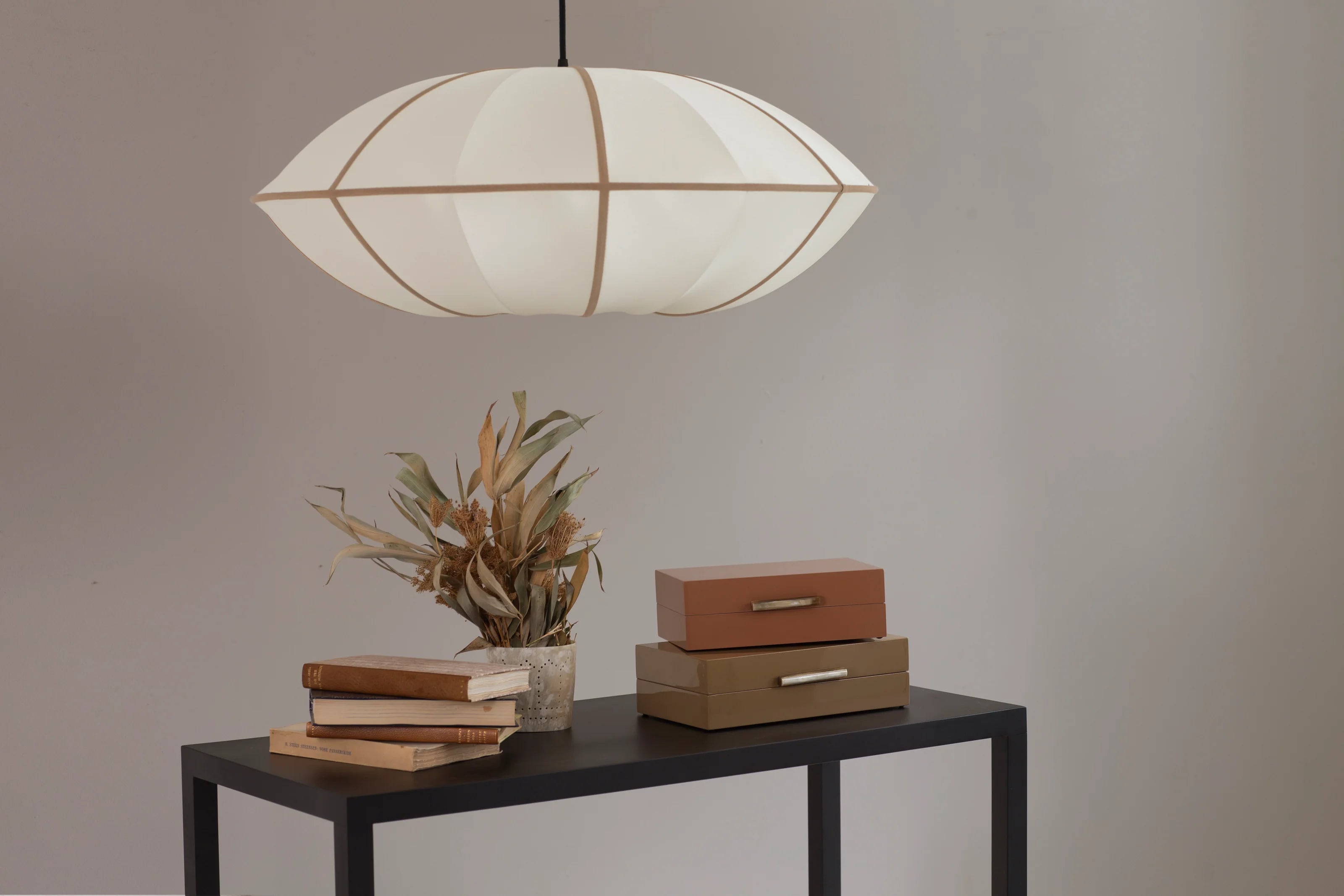 UFO lampshade broken white with amber