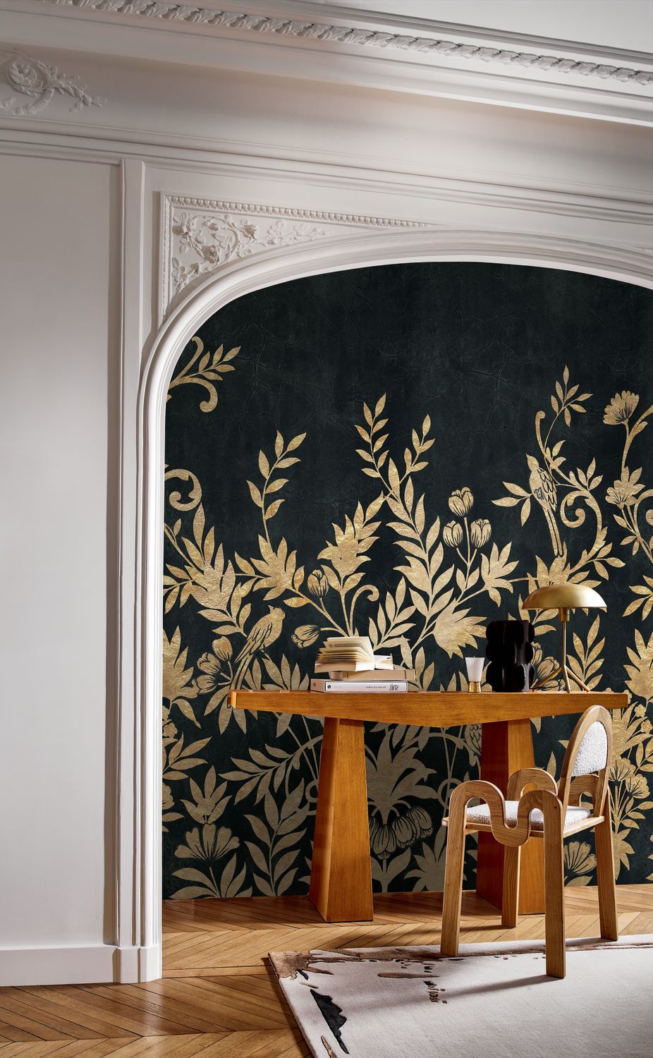 Mural with a plant motif of JARDIN DE DIANE leaves in gray-blue with gold