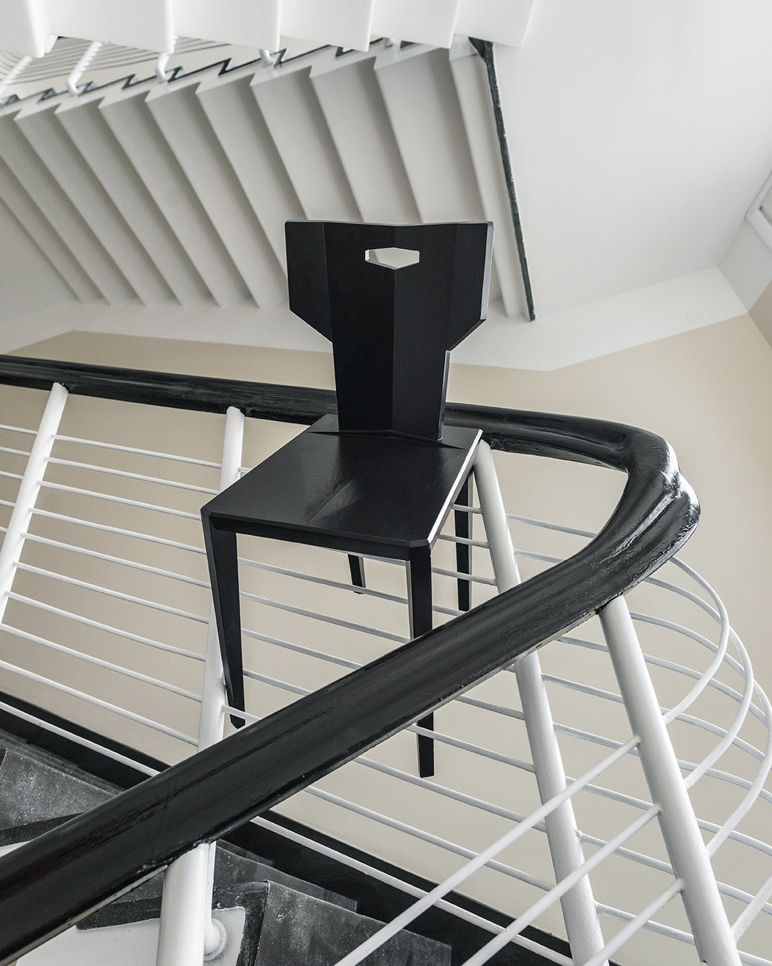 Krzesło PEGAZ czarny