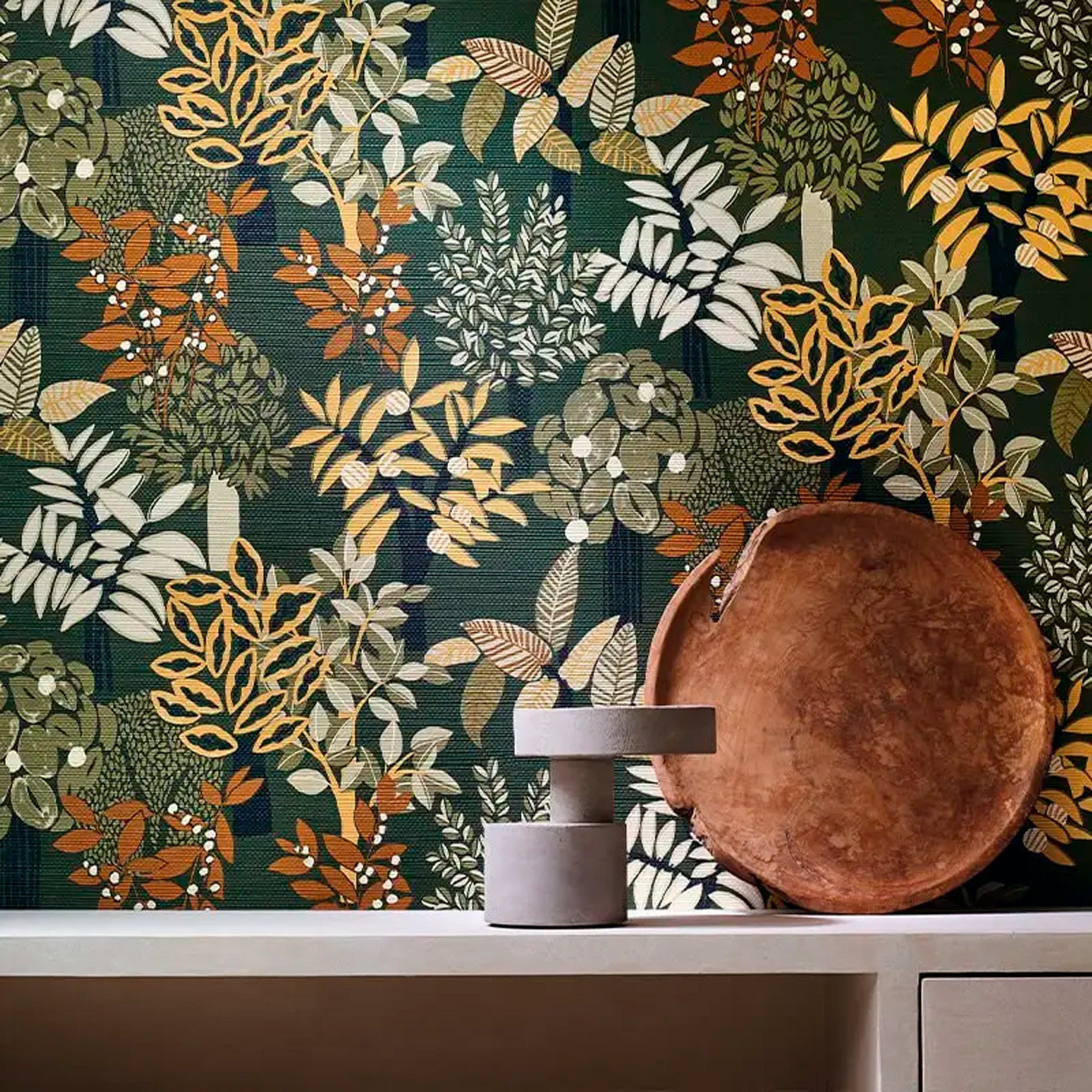 Tapeta strukturovaná s rostlinným motivem PERADENIYA - KAKI/PAILLE khaki se slámou