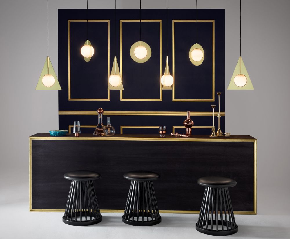 Stolek FAN černé březové dřevo