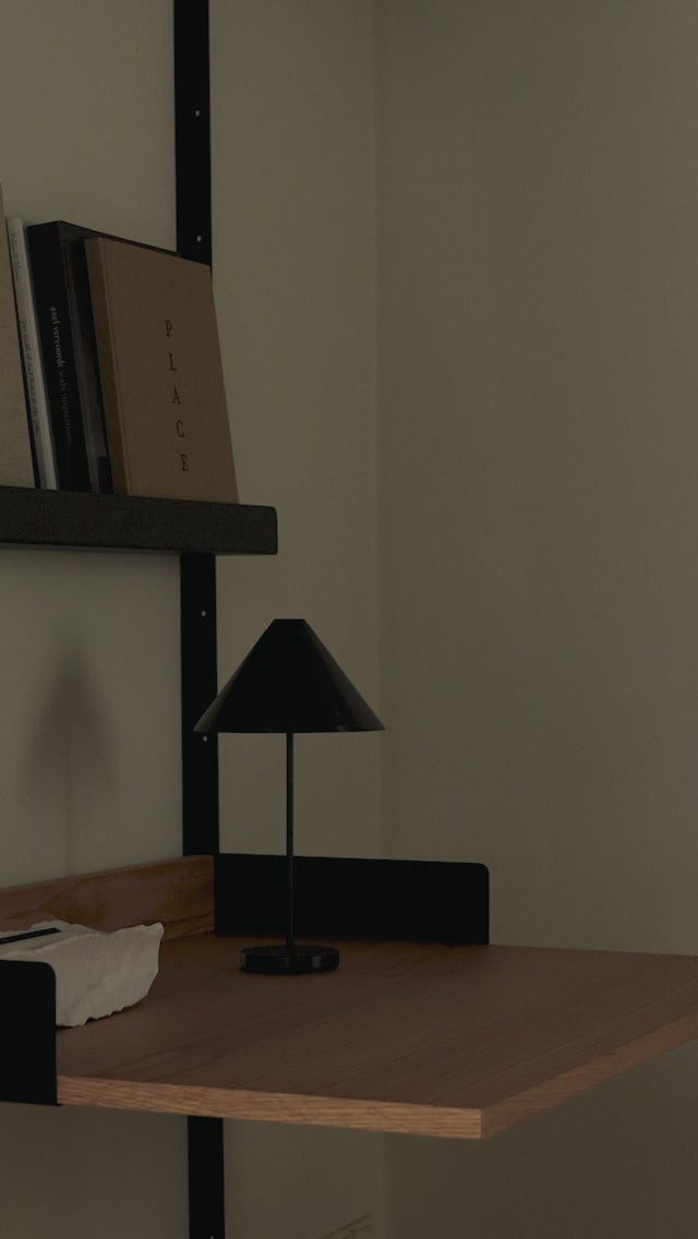 Přenosná lampa BROLLY černá