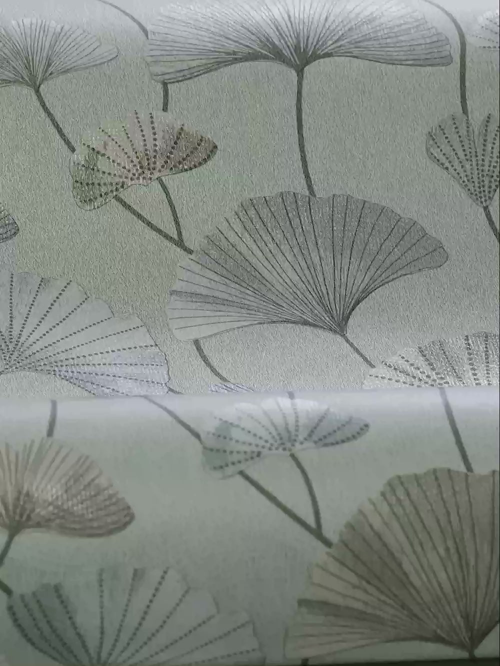 Tapeta se strukturovaným rostlinným motivem SOPHIA, tlumená zelená