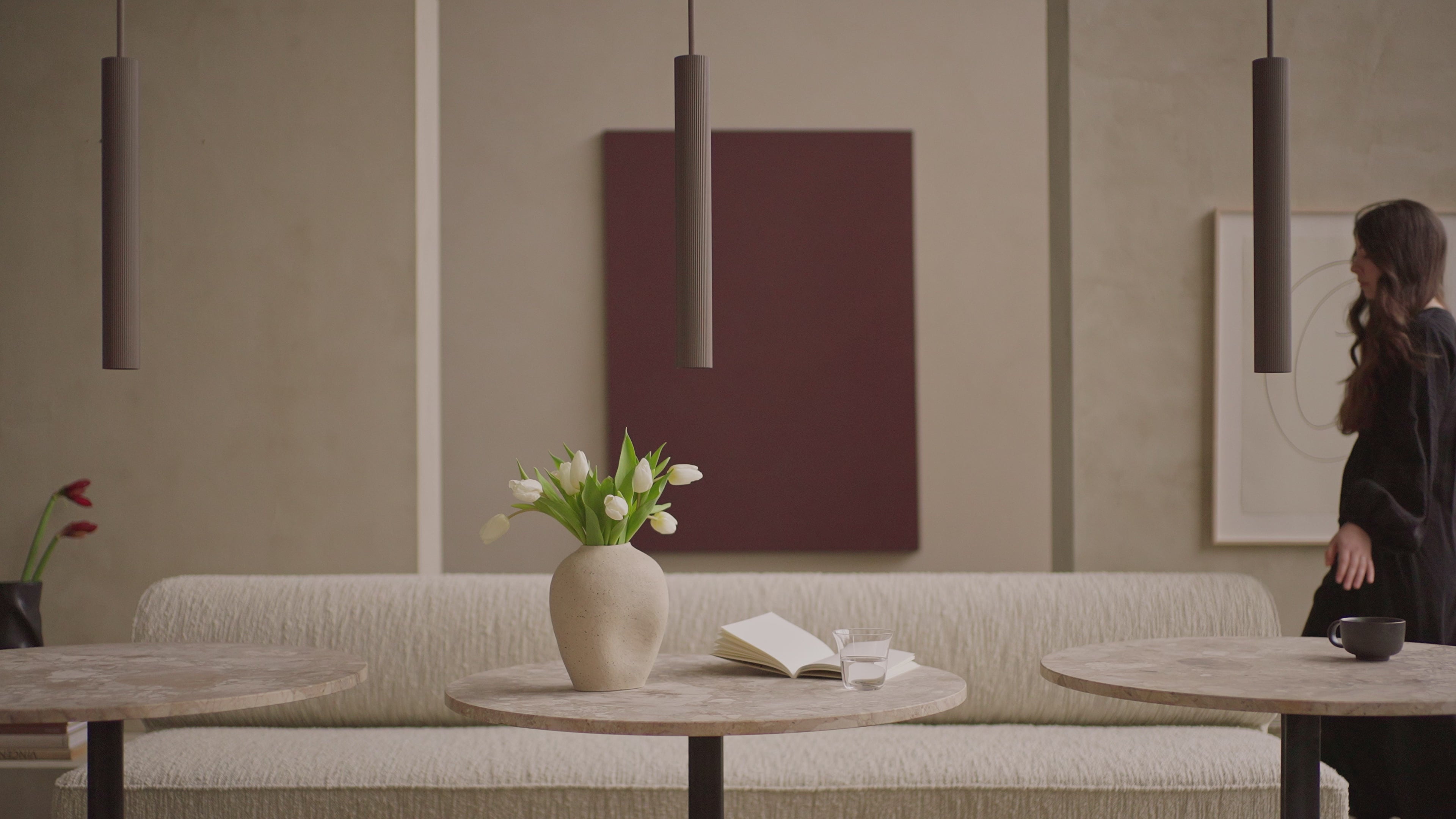 Závěsná lampa TUBULAIRE hnědá