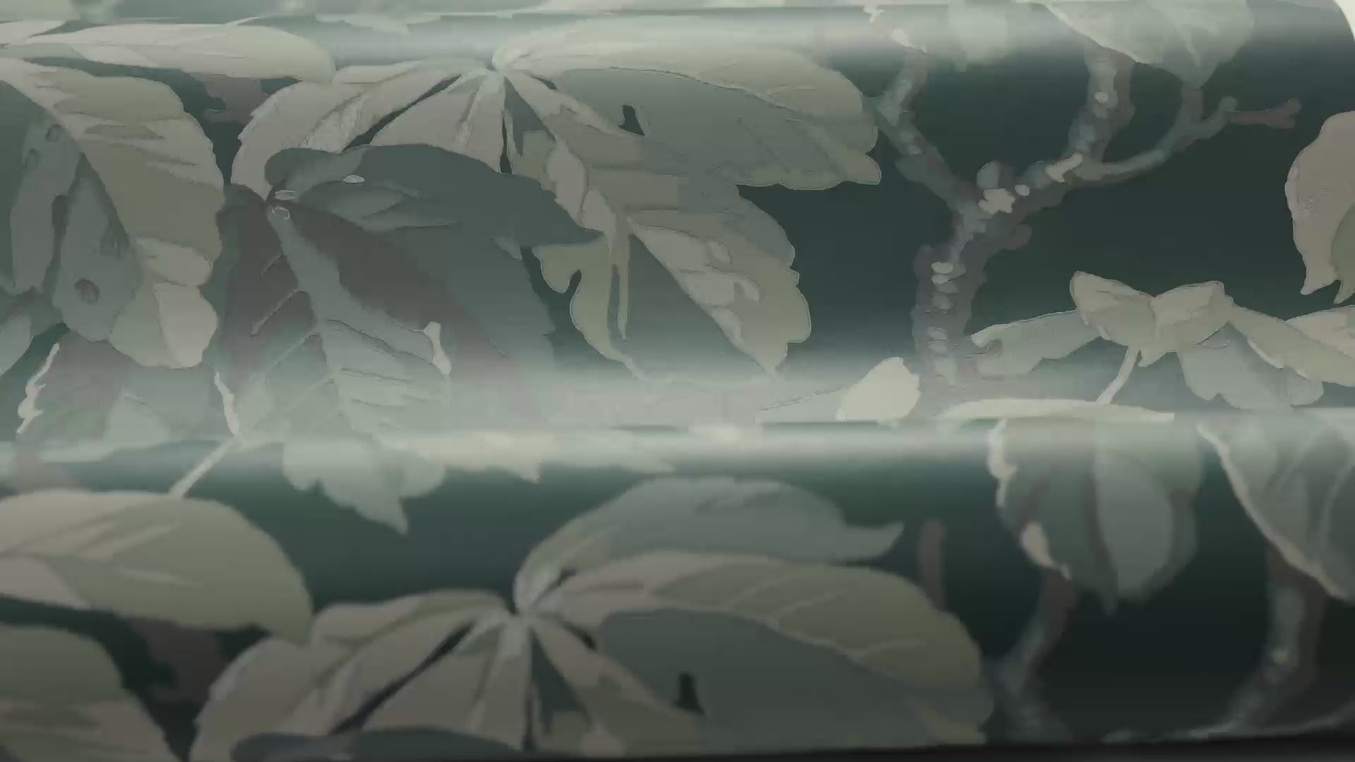 Tapeta s rostlinným motivem listů KASTANJI tmavě zelená