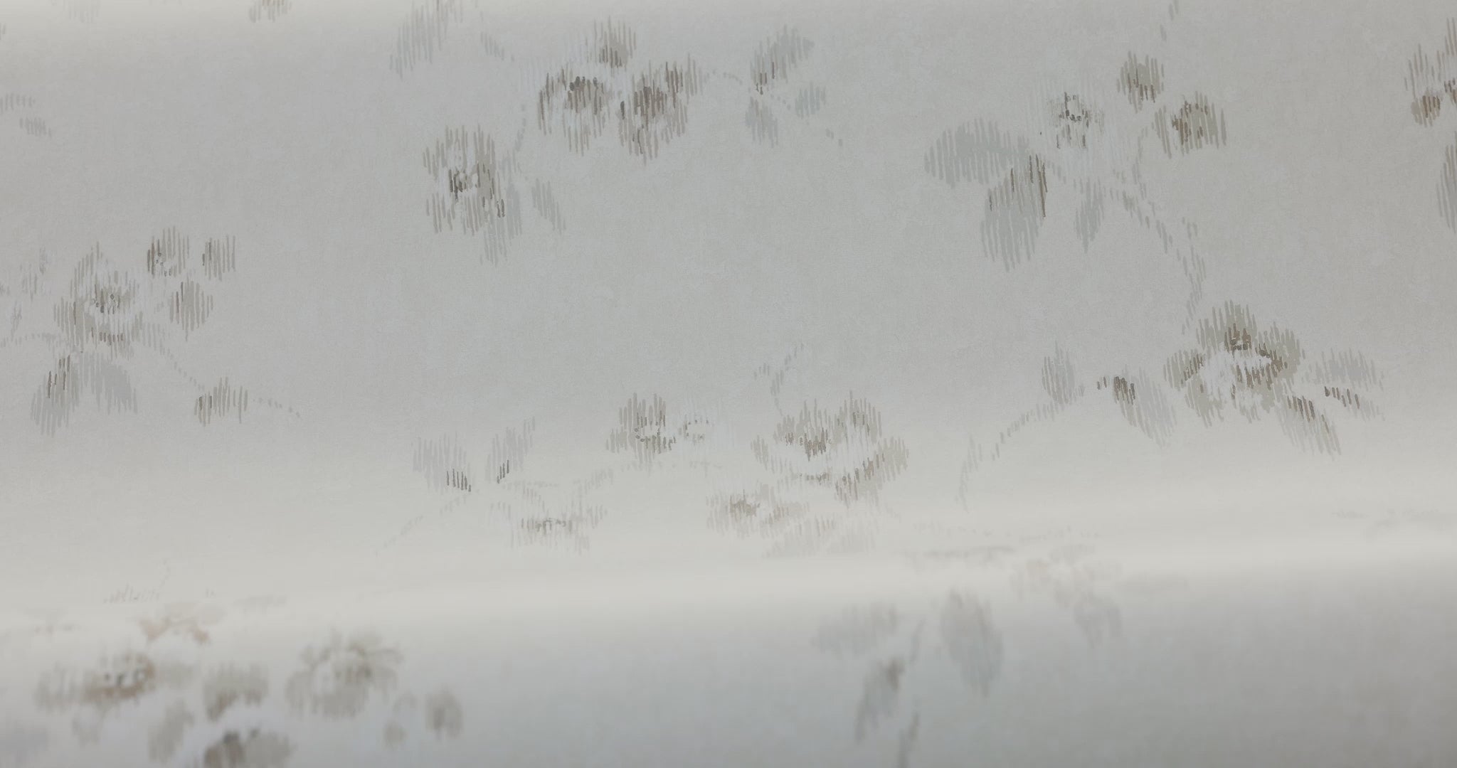 Papírová flizelinová tapeta s rostlinným vzorem VINTAGE ROSE béžová