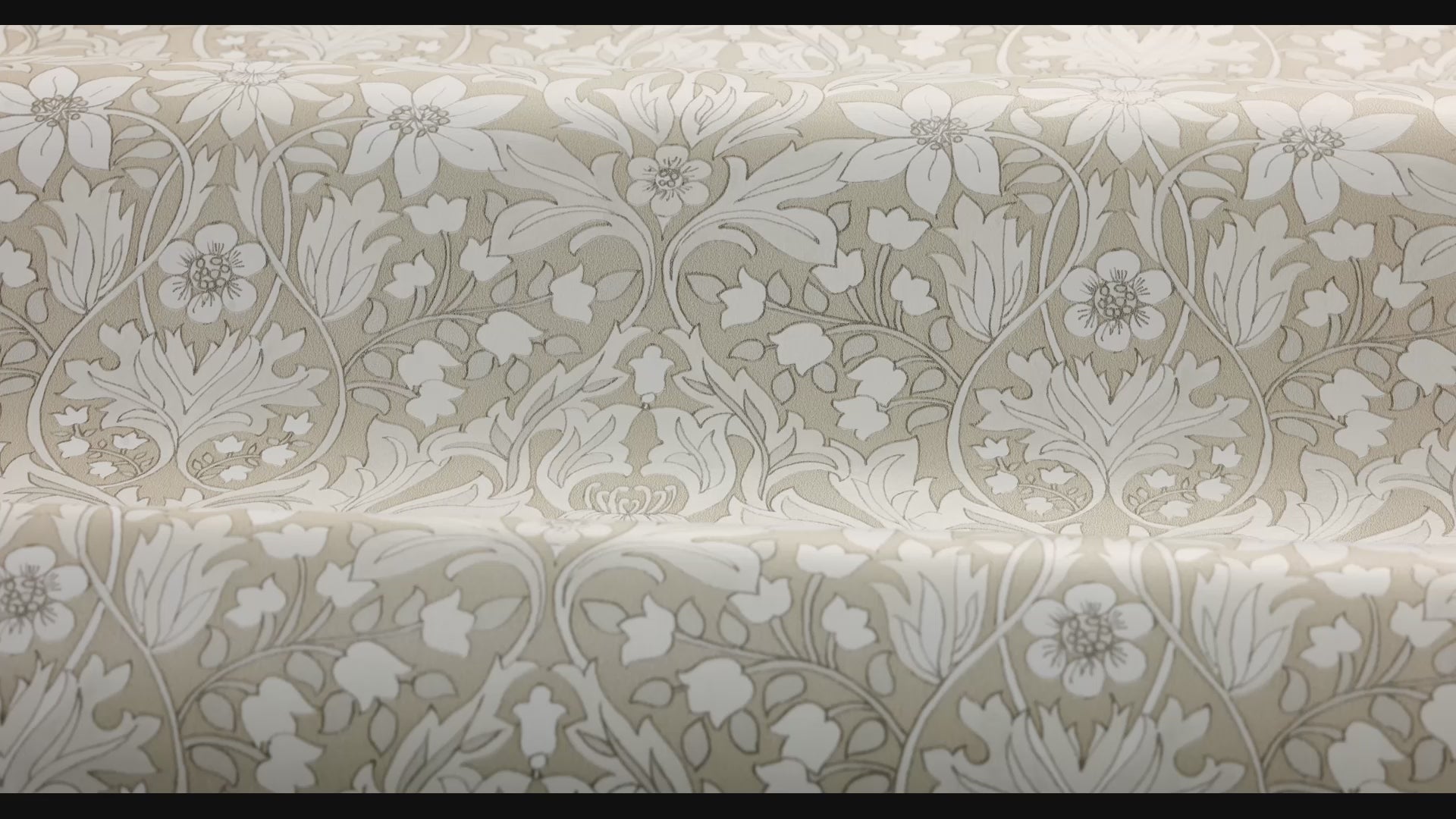 Tapeta s rostlinným motivem BLOMSTERFRÖJD béžová s bílou