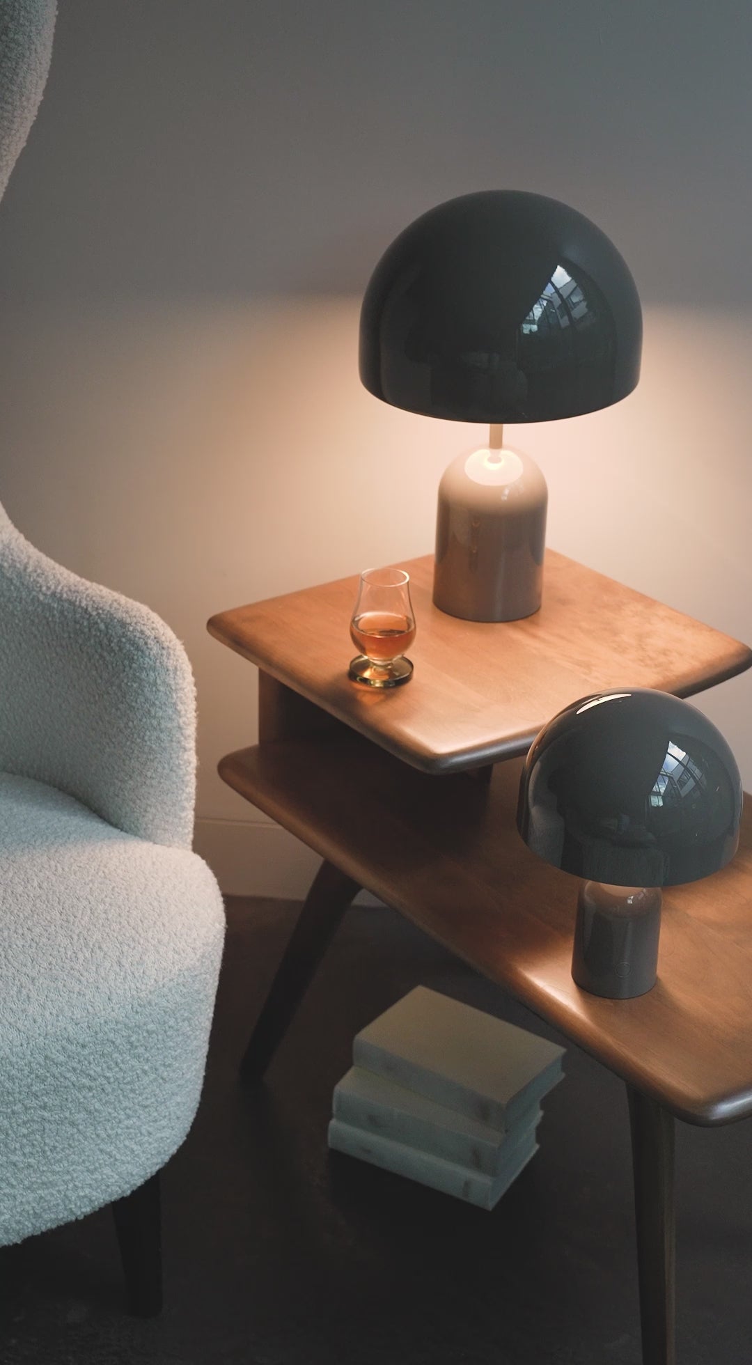 Přenosná stolní lampa BELL modrá