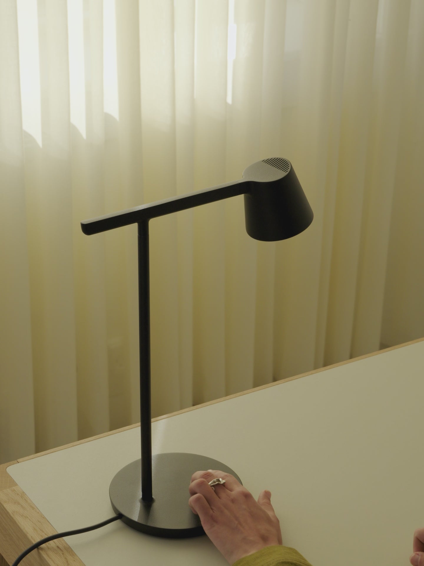 Kancelářská lampa TIP bílá