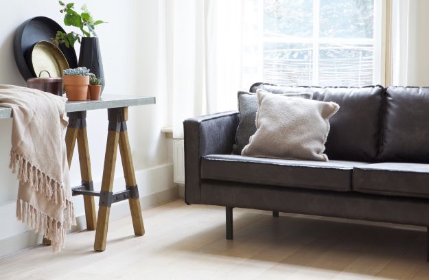 3-seater sofa with an eco-leather rodeo black