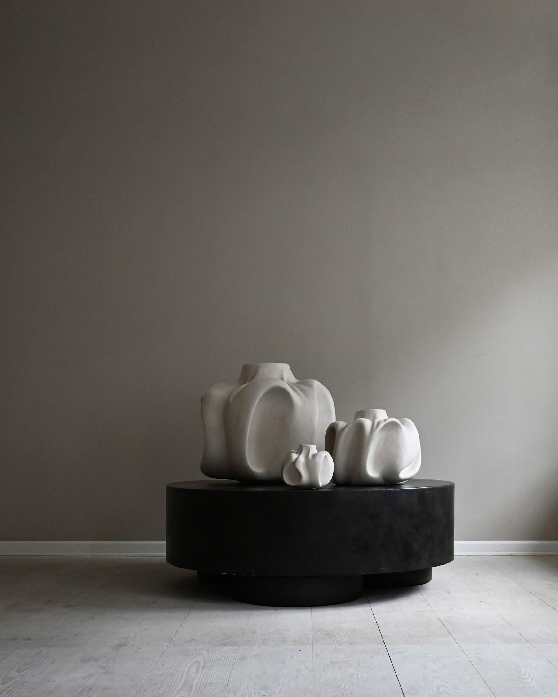 Vase lures ceramics
