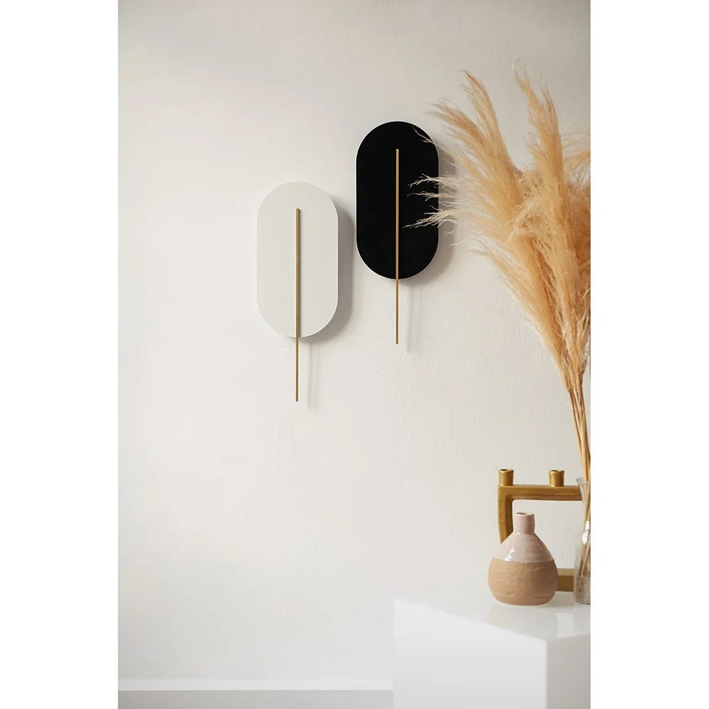 ROKKE black wall lamp