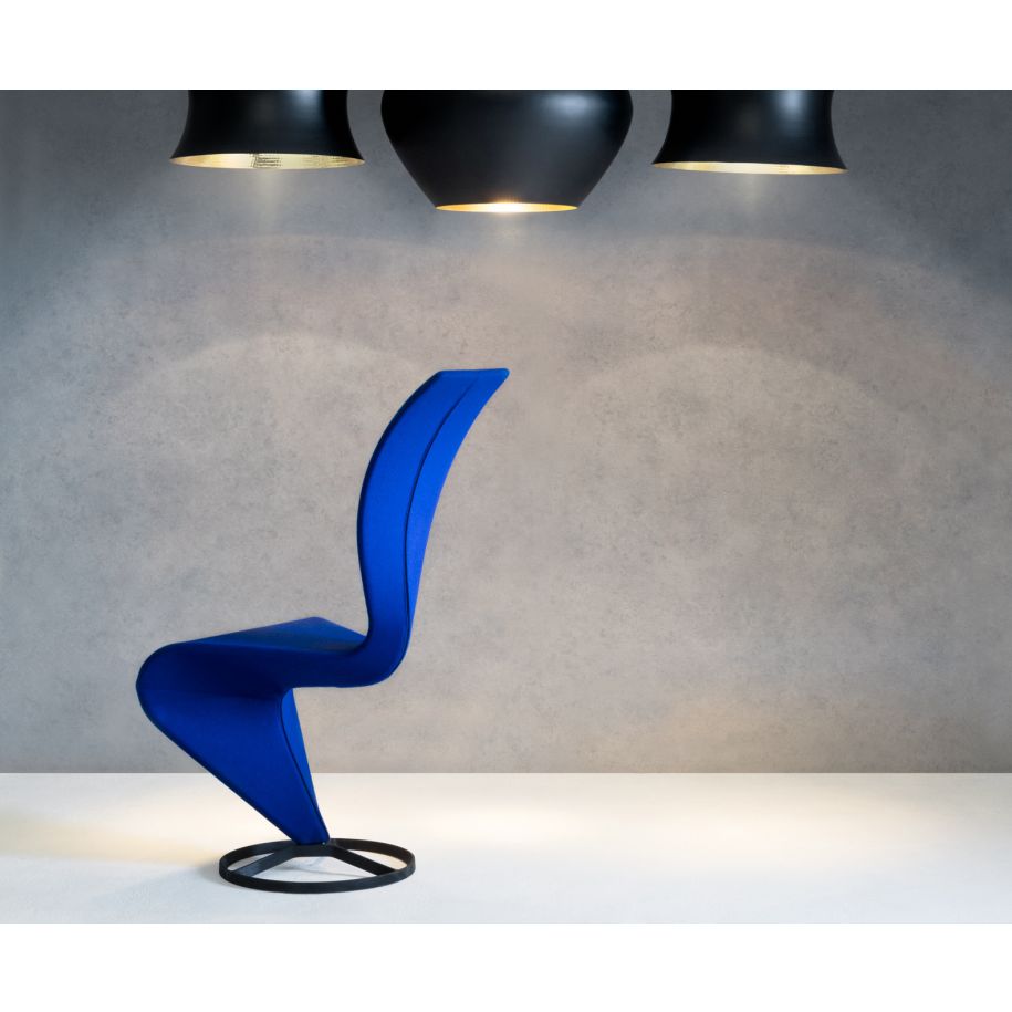 Čalouněné křeslo S CHAIR