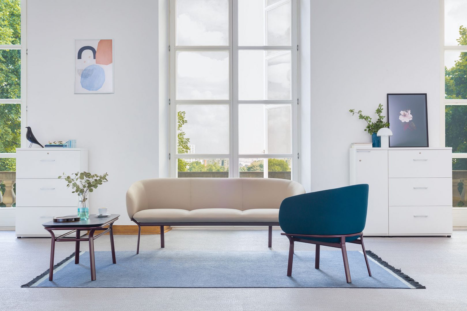 Grace Veneer table with a metal base