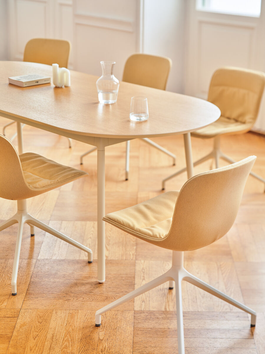 Krzesło obrotowe BALTIC 2 SOFT DUO z aluminiową podstawą - kolor do wyboru [Milena] MDD    Eye on Design