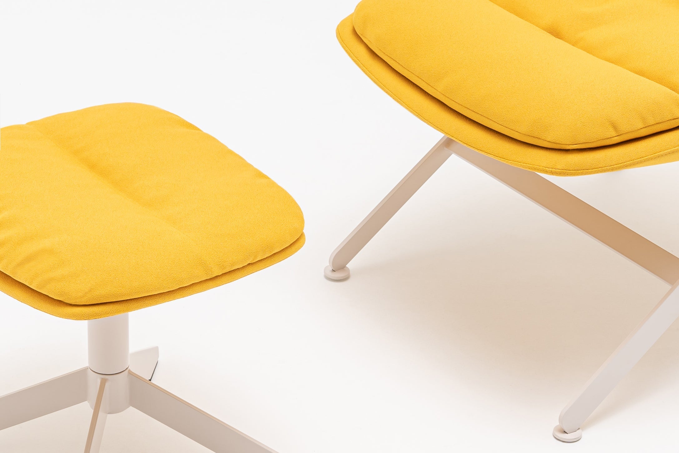 Podnožník FAT FRANK čalouněný