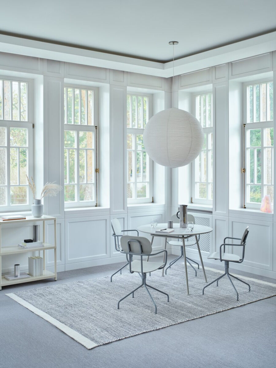 Krzesło obrotowe NEW SCHOOL czarny [Milena] MDD    Eye on Design