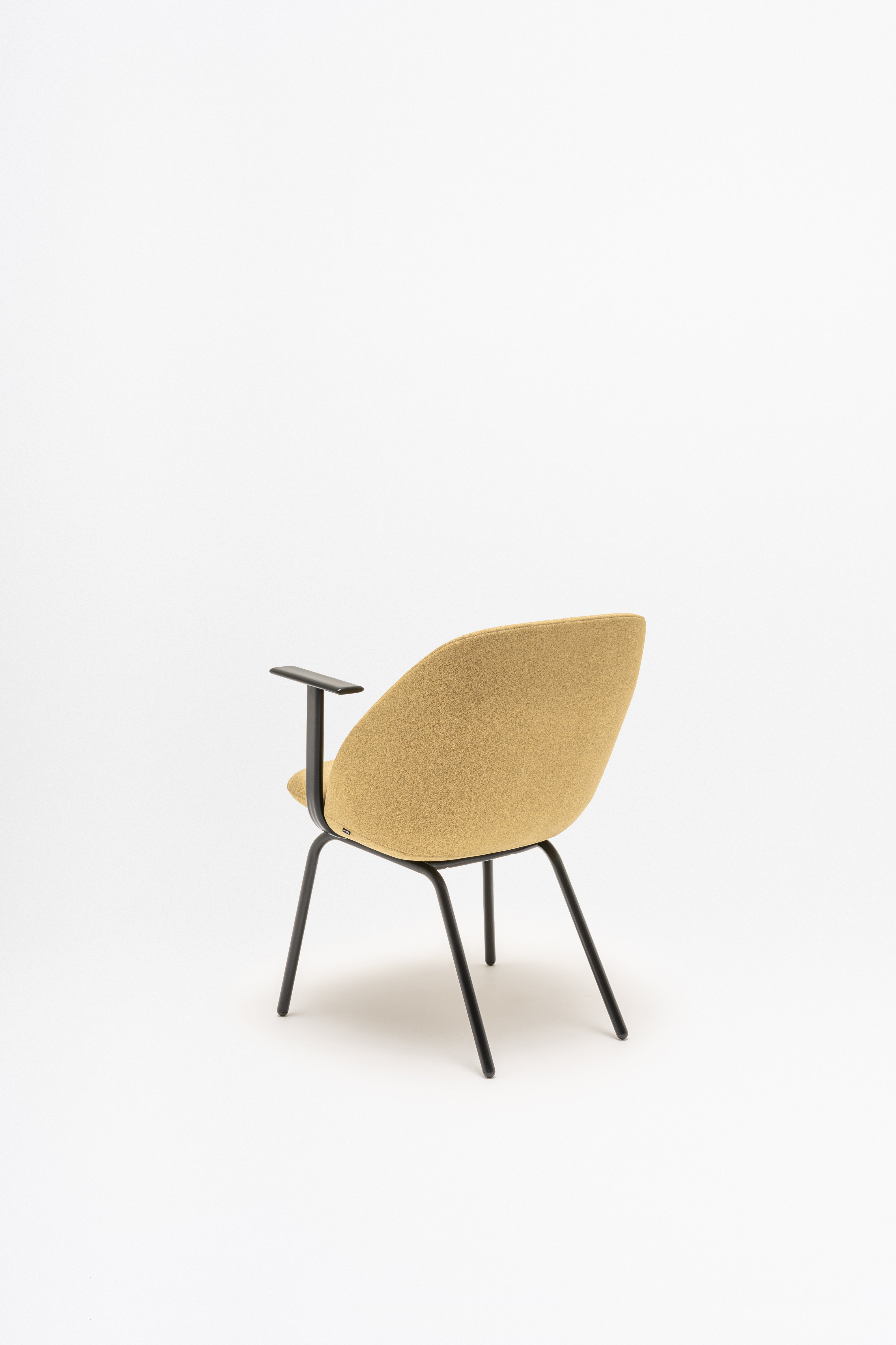 Křeslo s nízkým opěradlem PARALEL čtyřnohá základna