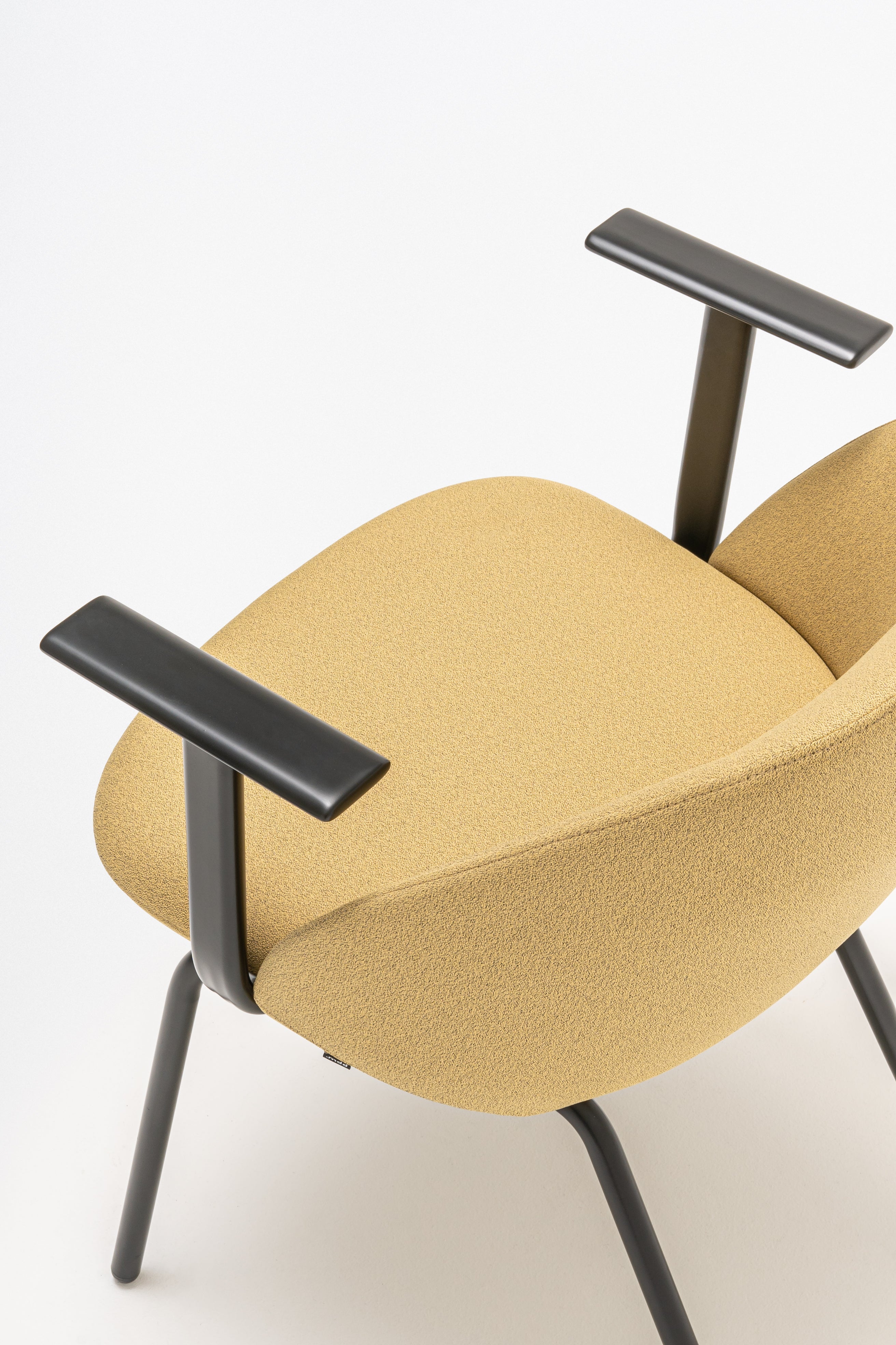 Křeslo s nízkým opěradlem PARALEL čtyřnohá základna