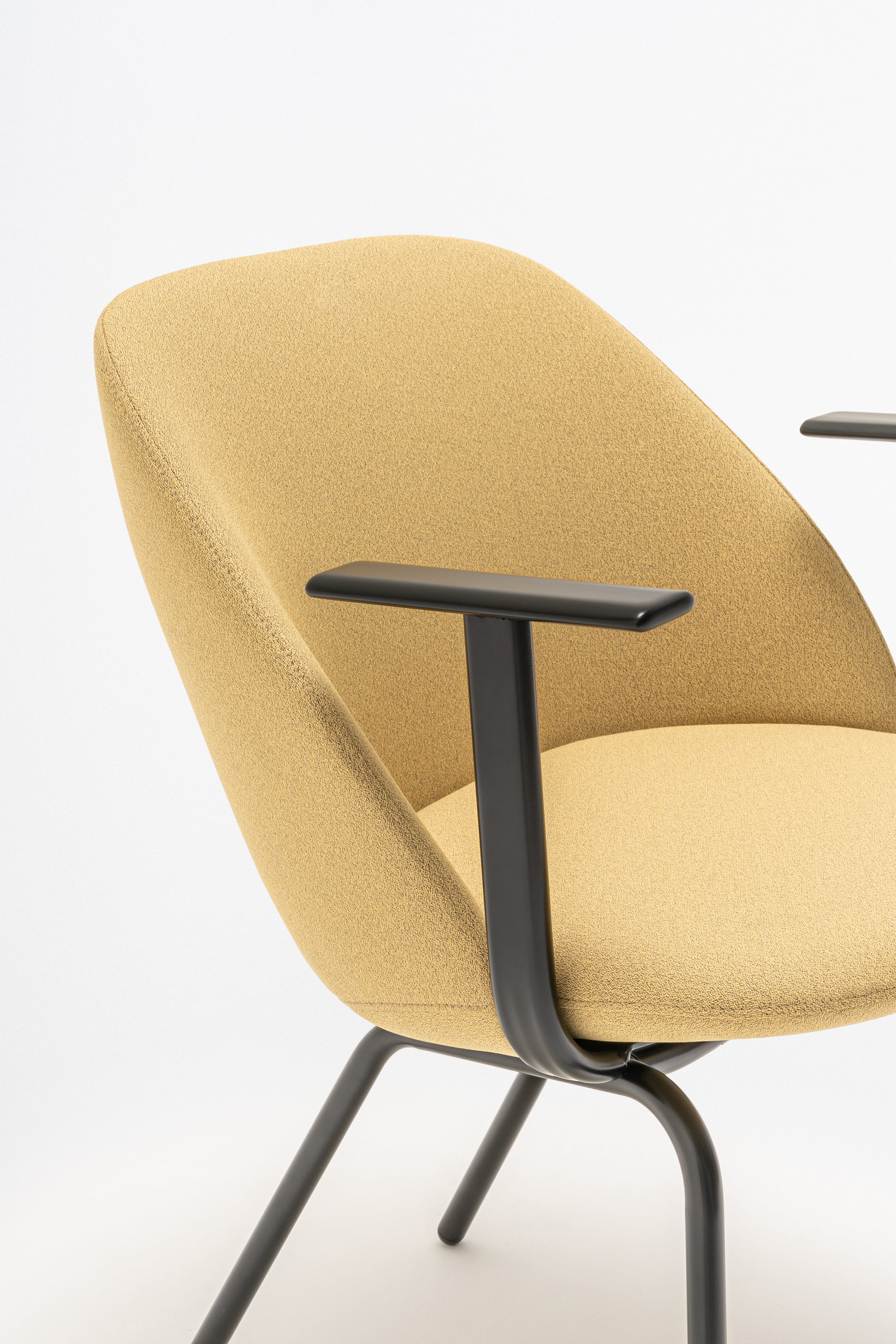 Křeslo s nízkým opěradlem PARALEL čtyřnohá základna