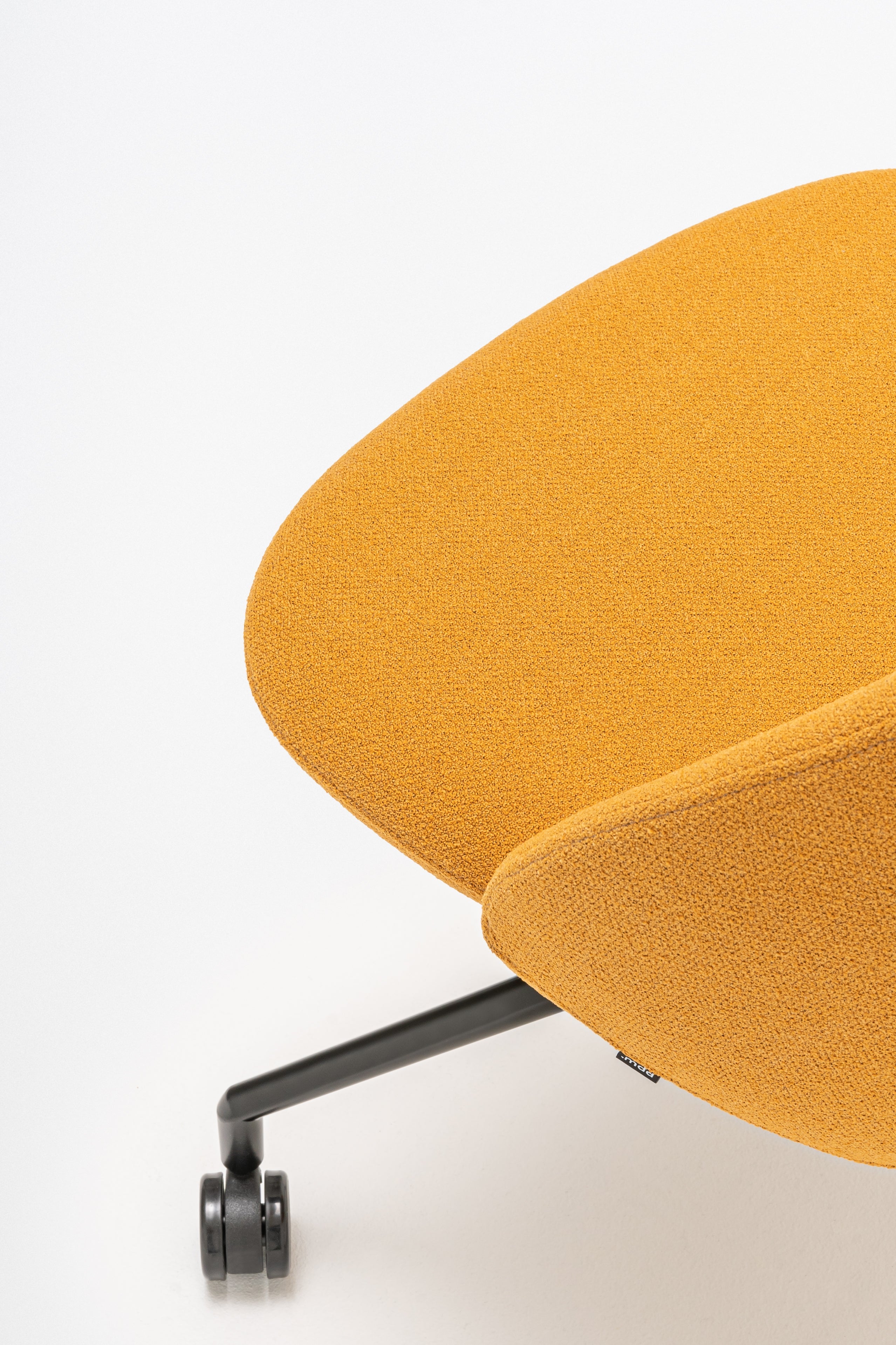 Otáčecí křeslo s vysokým opěradlem PARALEL, kovová základna s kolečky na tvrdé povrchy