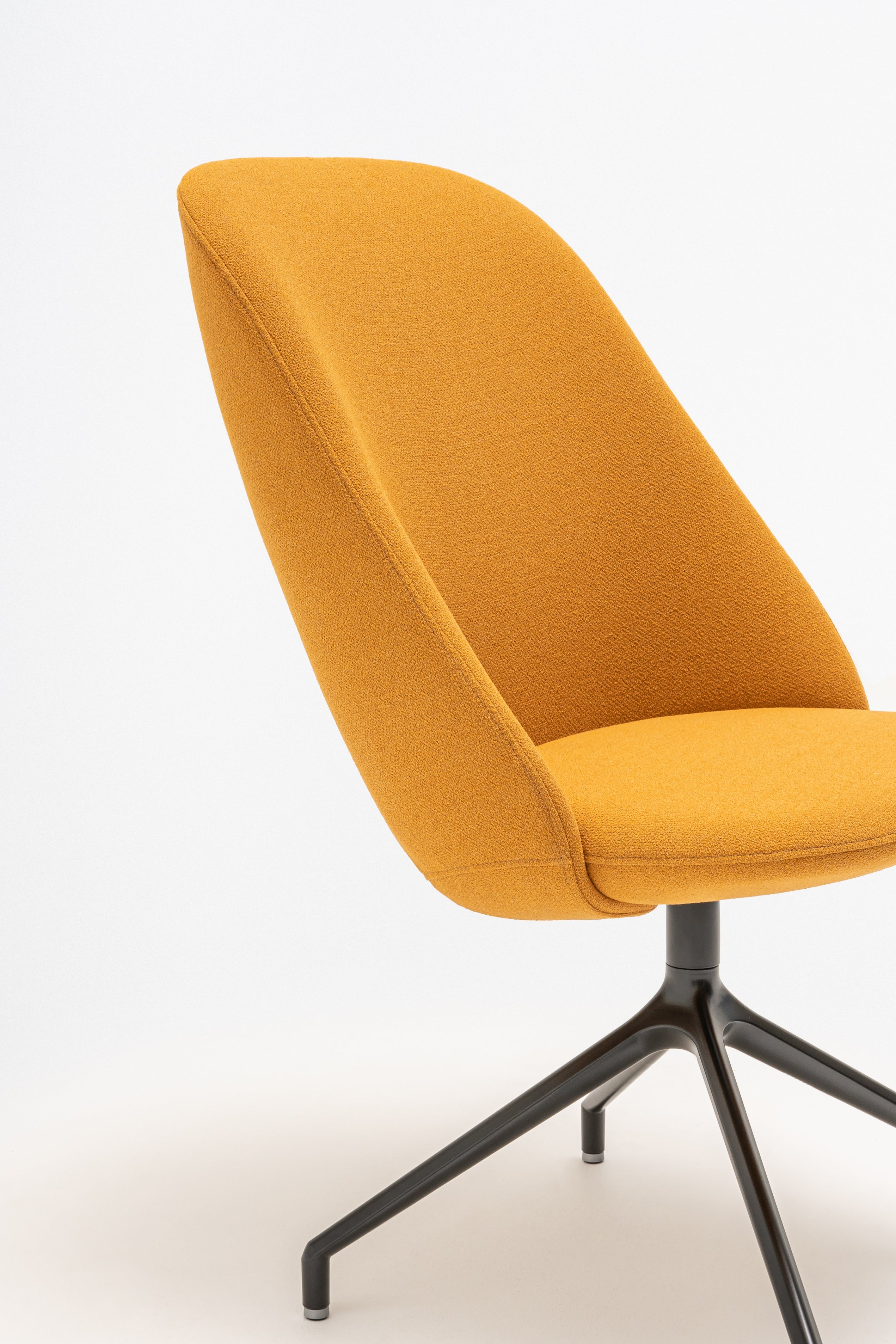 Křeslo s vysokým opěradlem PARALEL, kovová základna