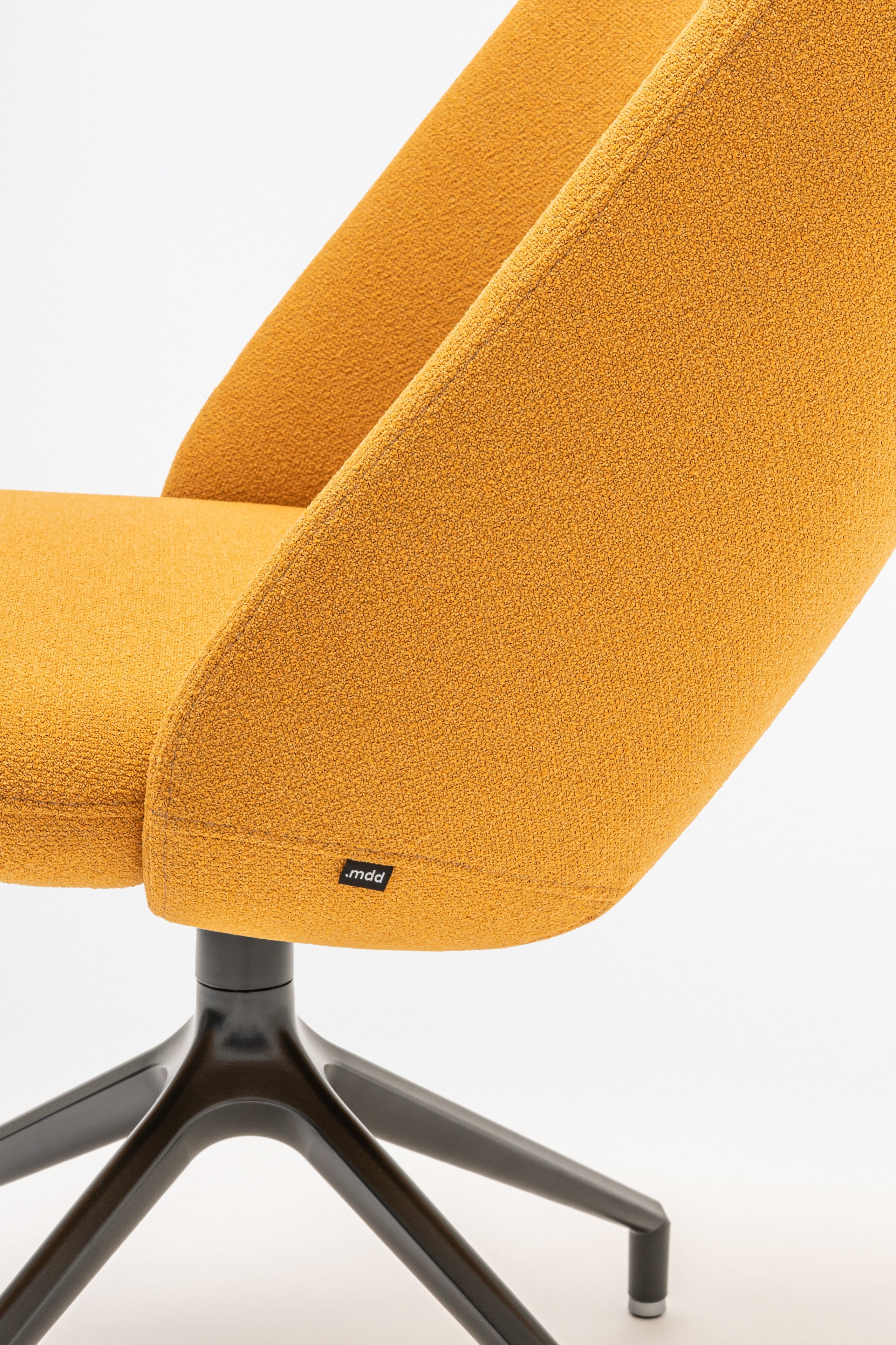 Křeslo s vysokým opěradlem PARALEL, kovová základna