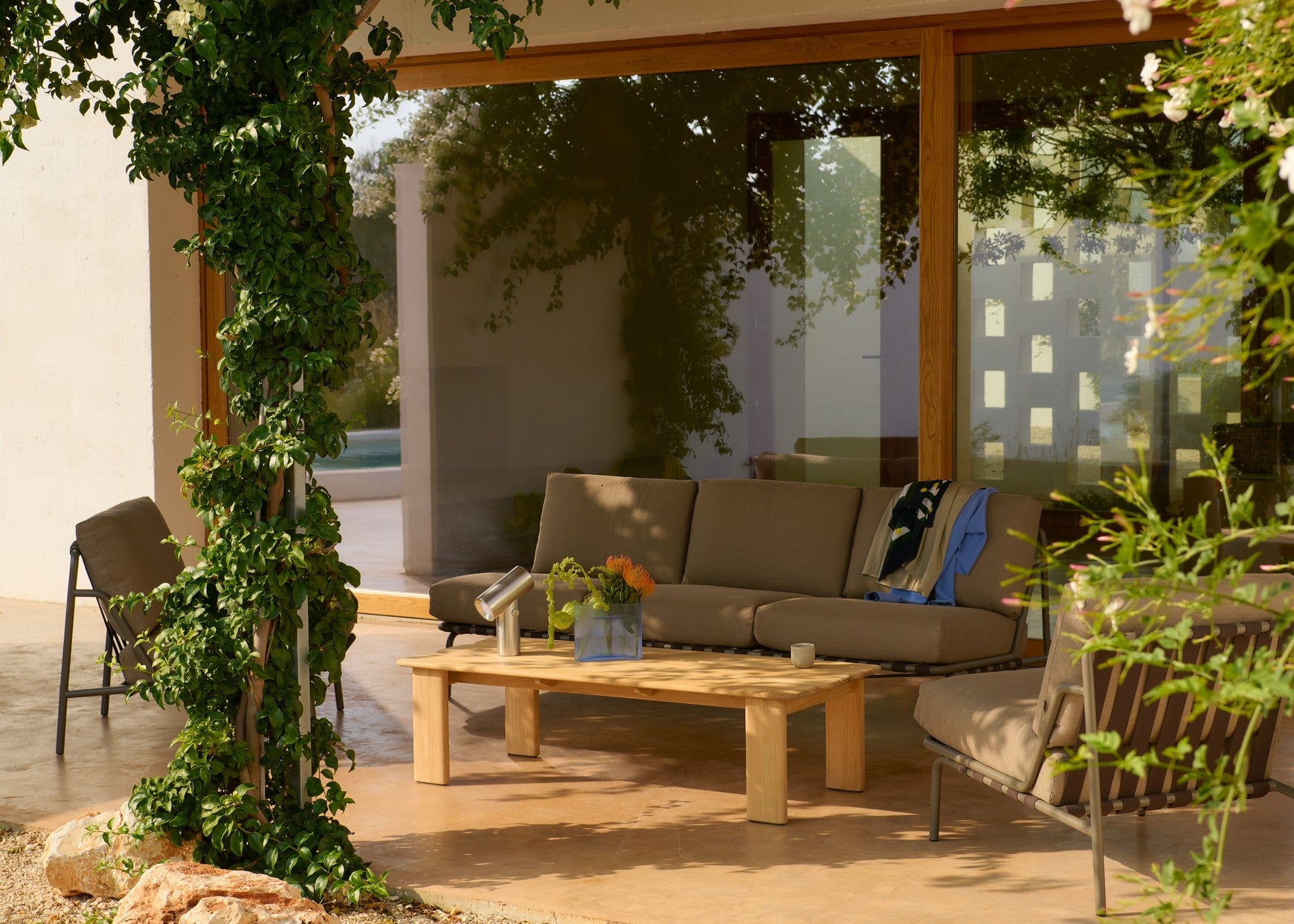 ASSEMBLE Outdoor Coffee Table Teak Wood